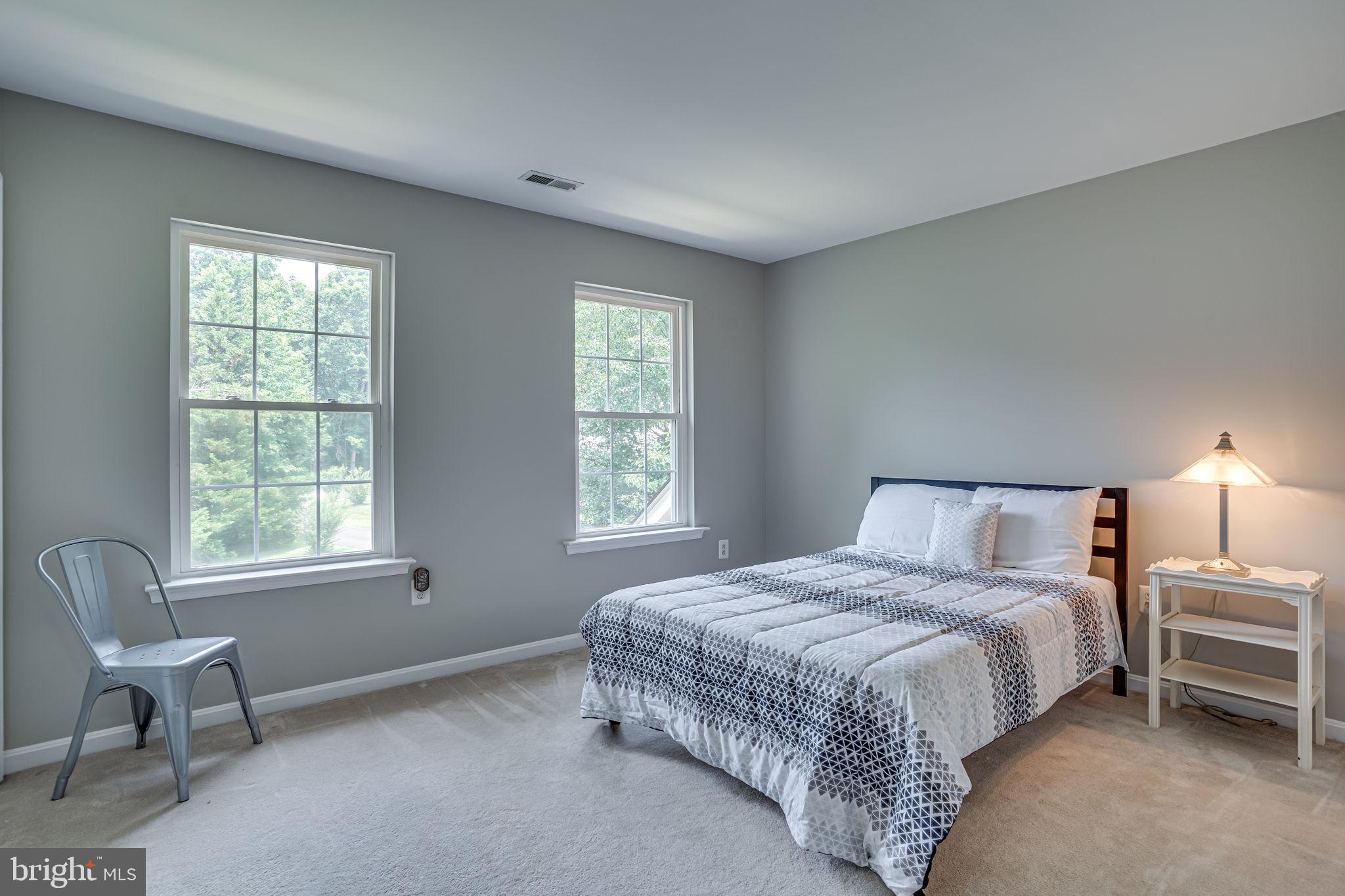 CASTLETON - Residential