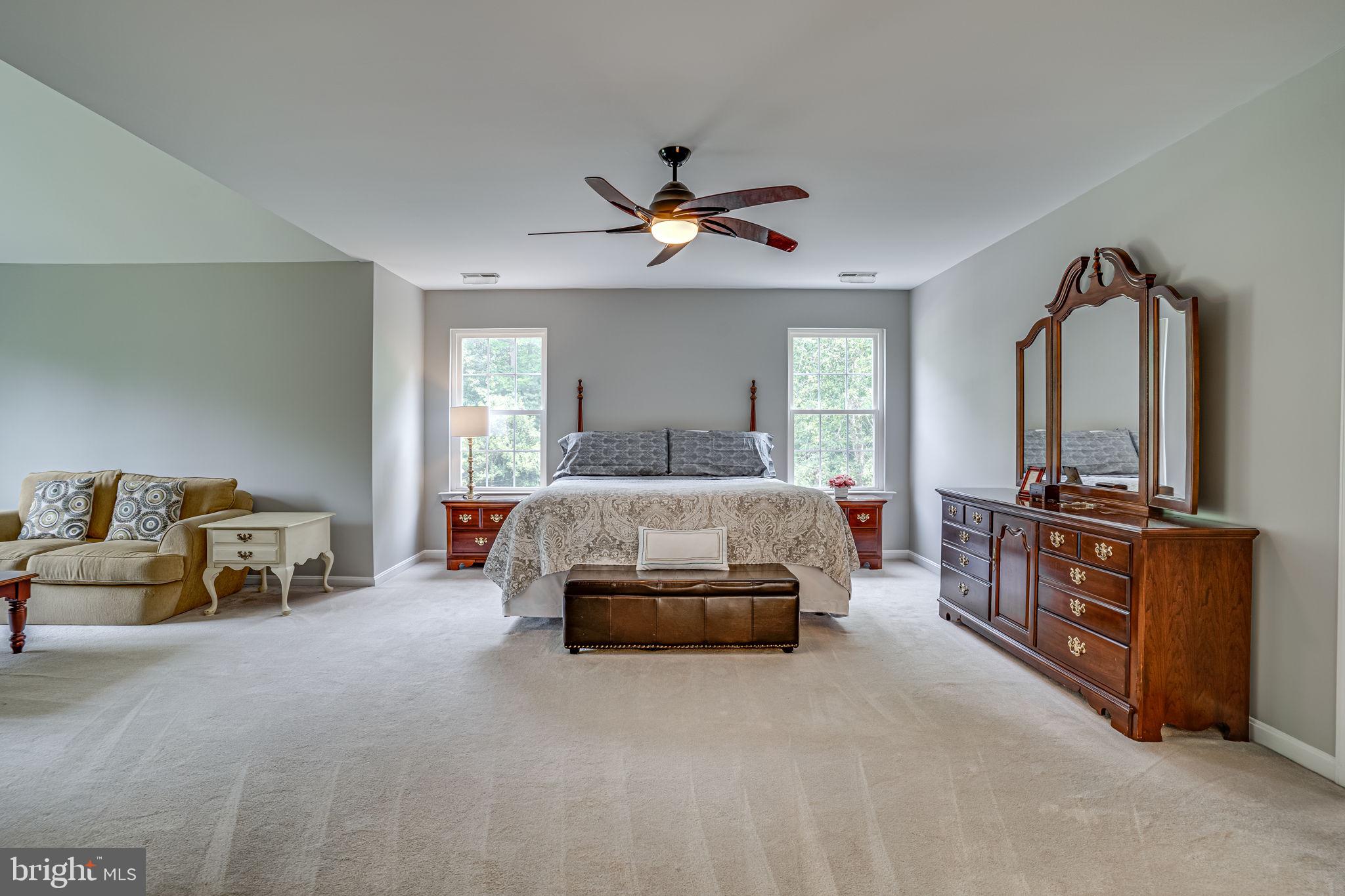 CASTLETON - Residential