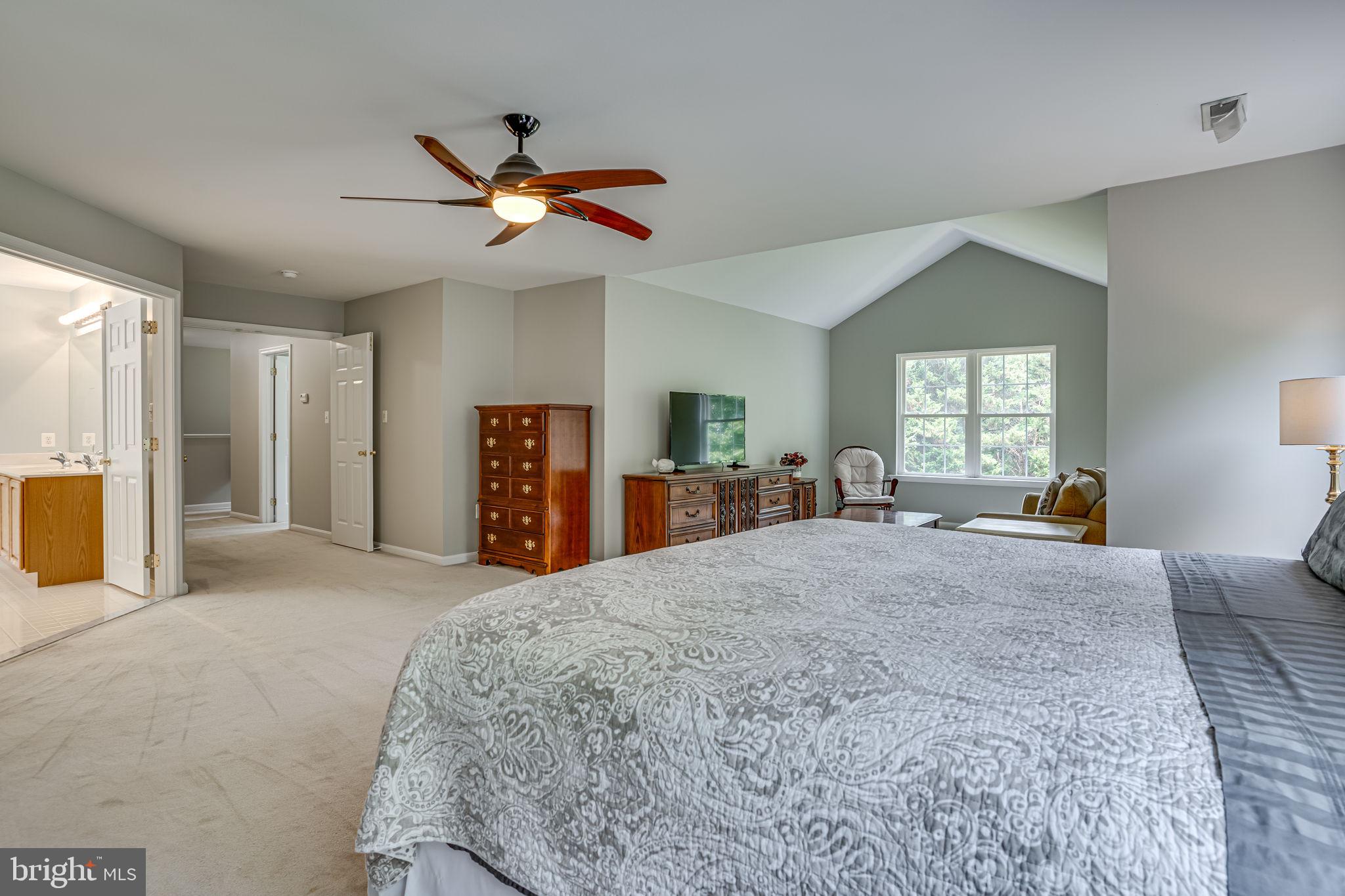 CASTLETON - Residential