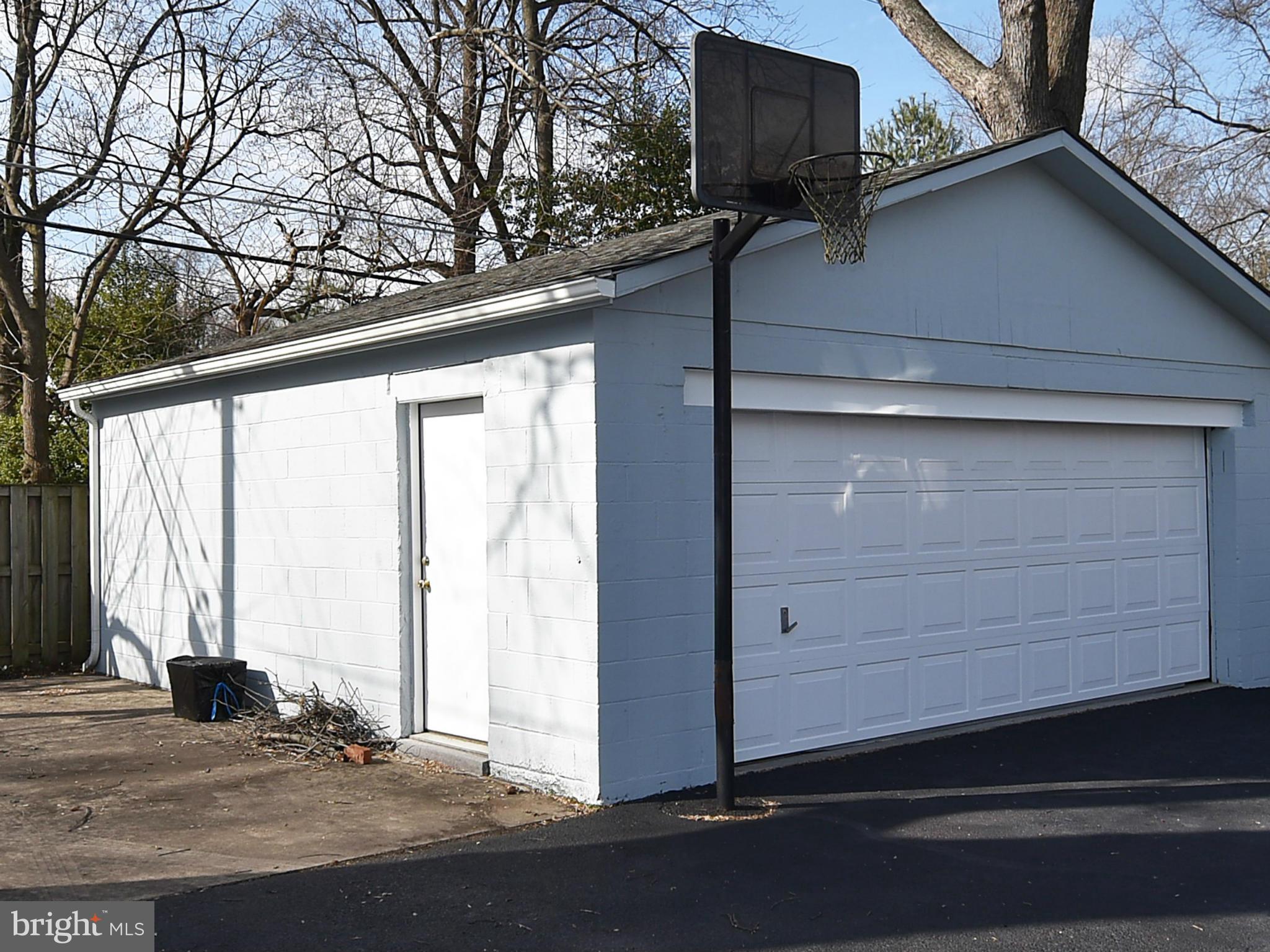 GREENWAY DOWNS - Residential