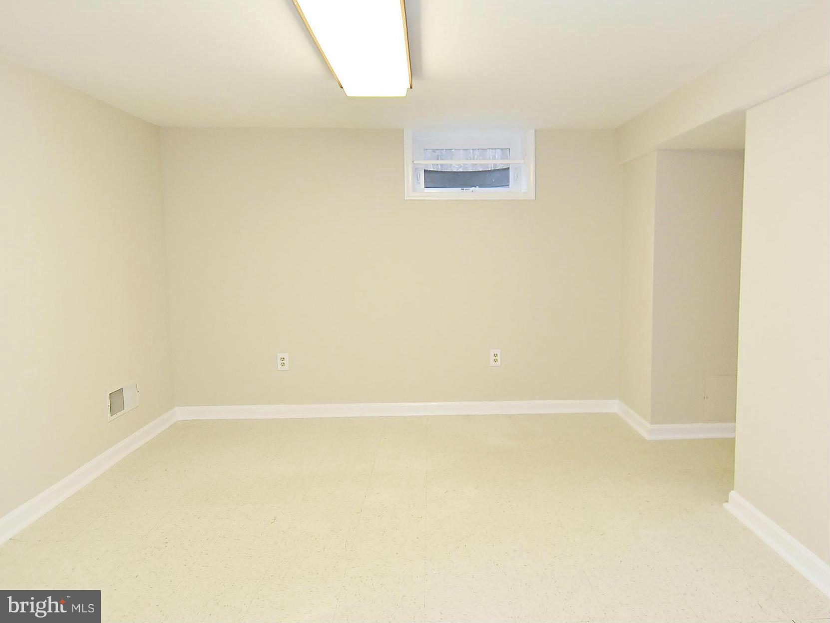 GREENWAY DOWNS - Residential