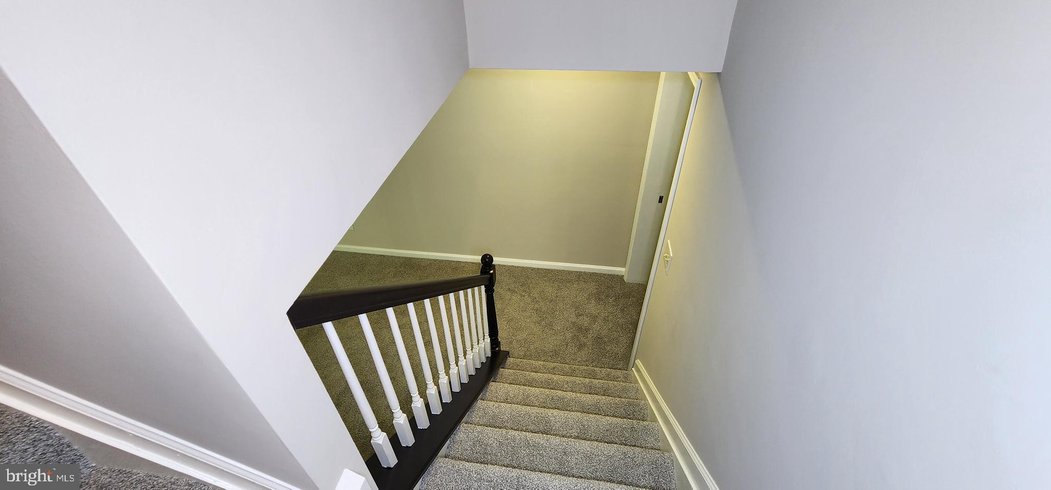 ENCHANTED FOREST ESTATES - Residential Lease