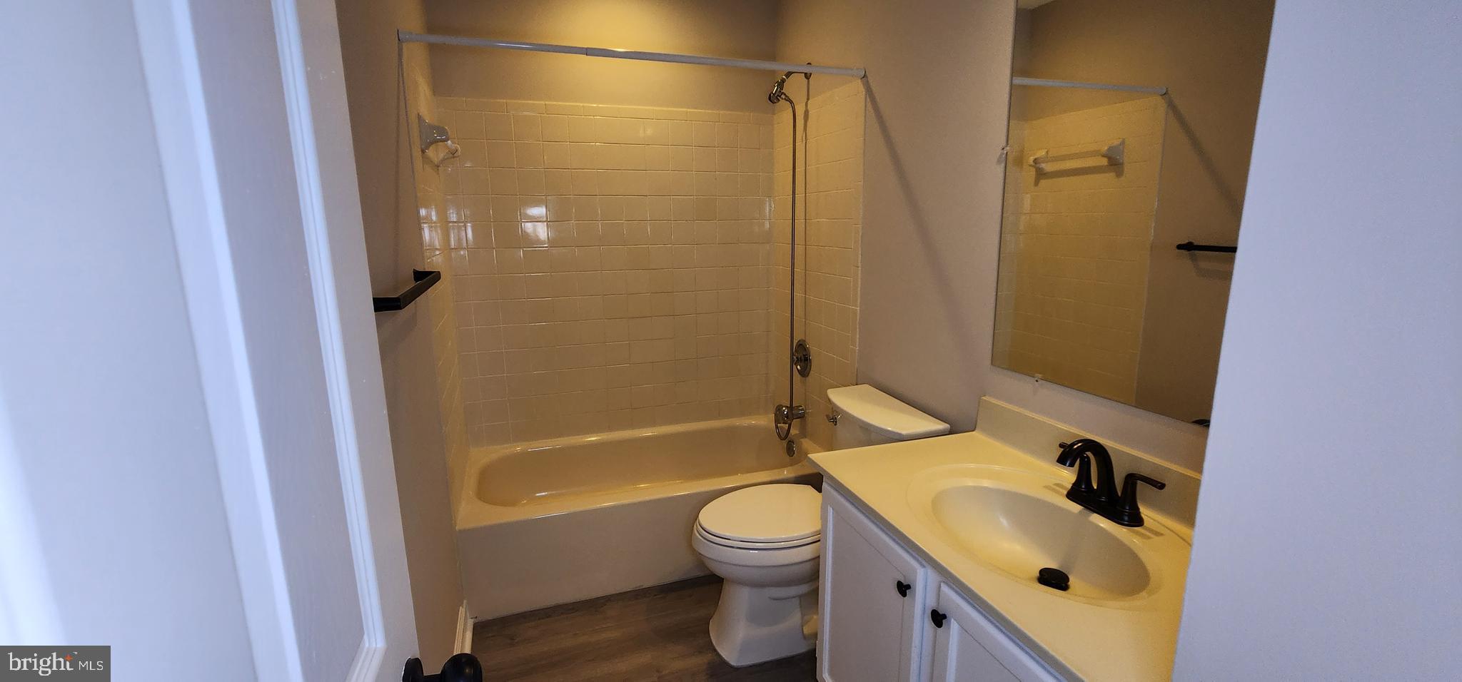 ENCHANTED FOREST ESTATES - Residential Lease