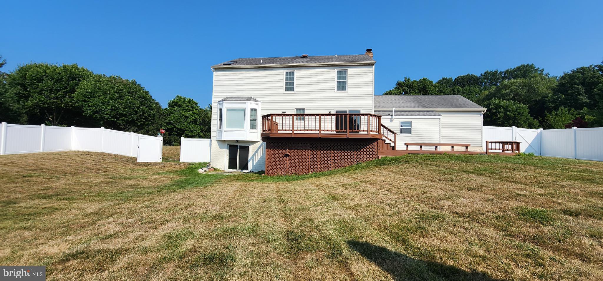 ENCHANTED FOREST ESTATES - Residential Lease