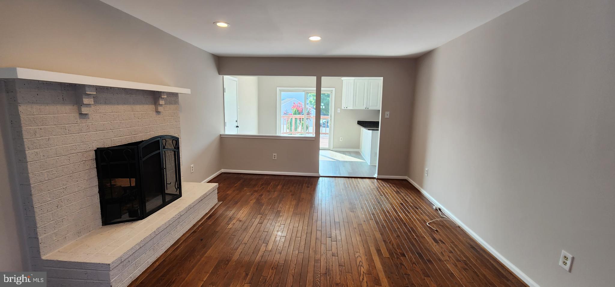 ENCHANTED FOREST ESTATES - Residential Lease