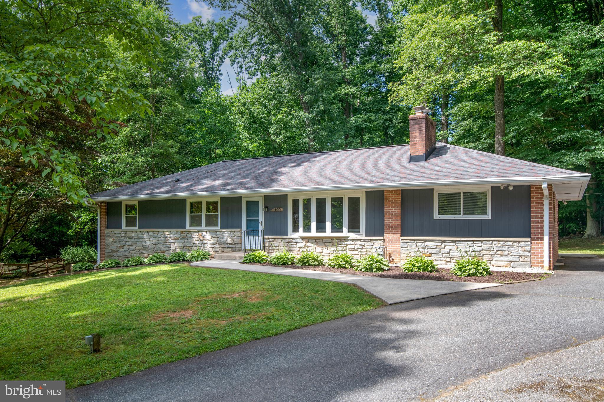 STONEYBROOK - Residential