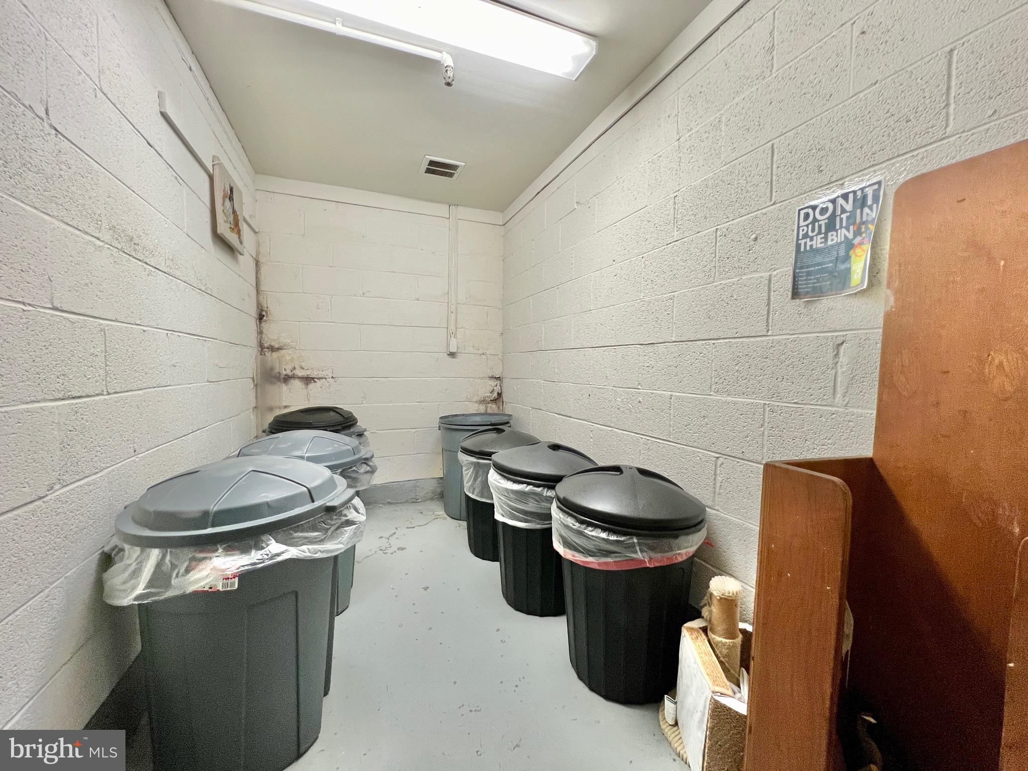 WESTCHESTER PARK - Residential