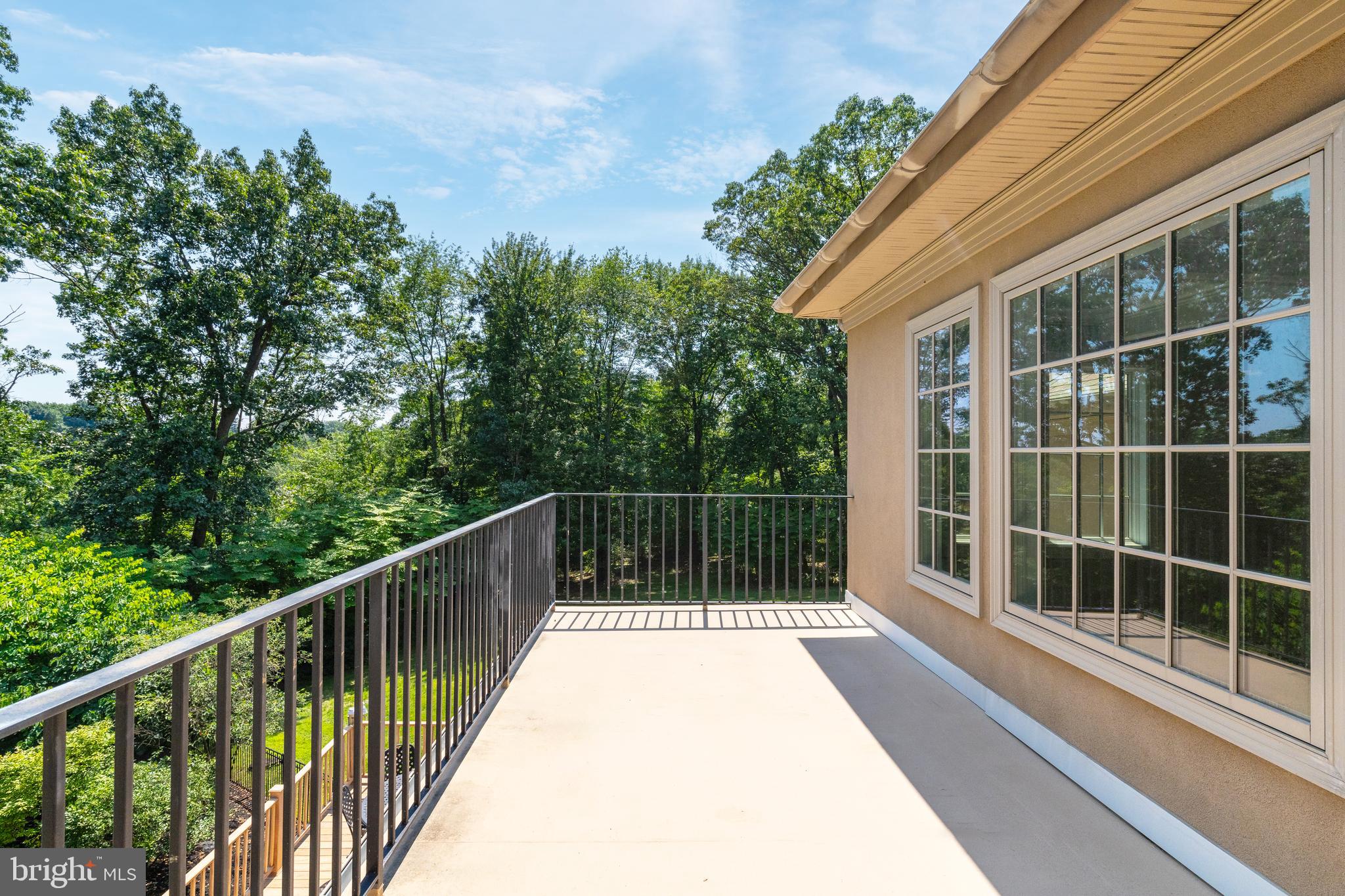 LAFAYETTE HILL - Residential