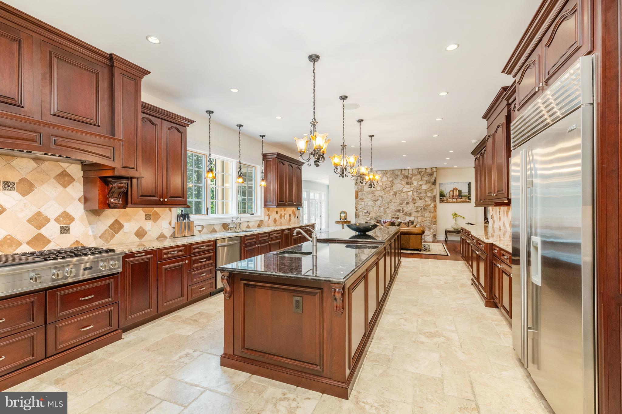 LAFAYETTE HILL - Residential