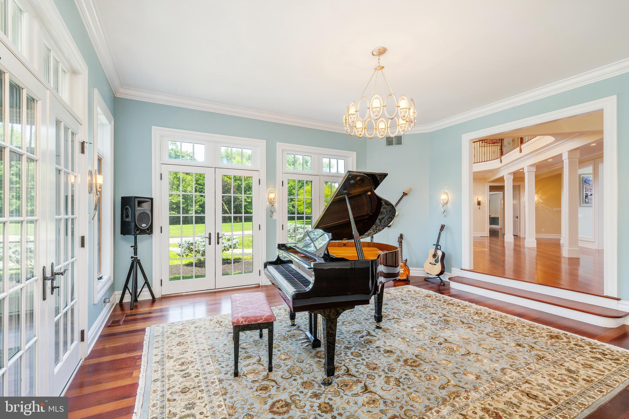 LAFAYETTE HILL - Residential