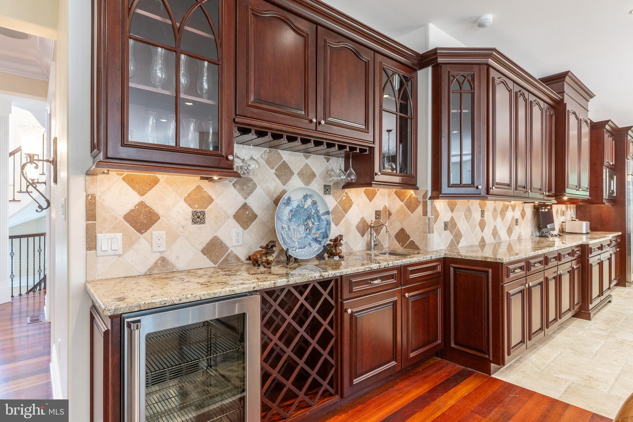 LAFAYETTE HILL - Residential