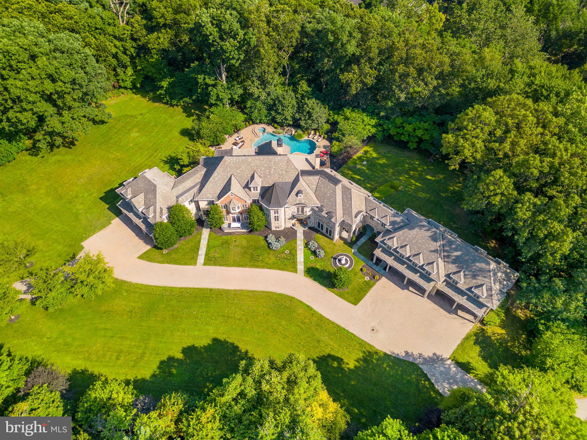 LAFAYETTE HILL - Residential