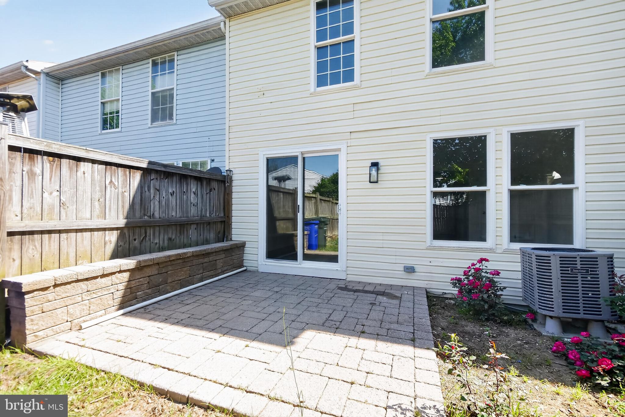 ROLLING MEADOWS - Residential