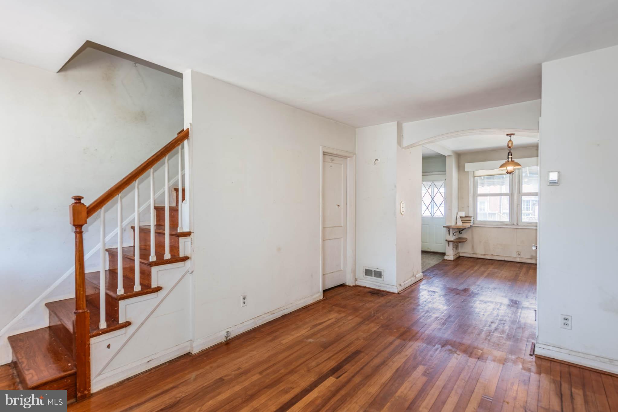EASTWOOD - Residential
