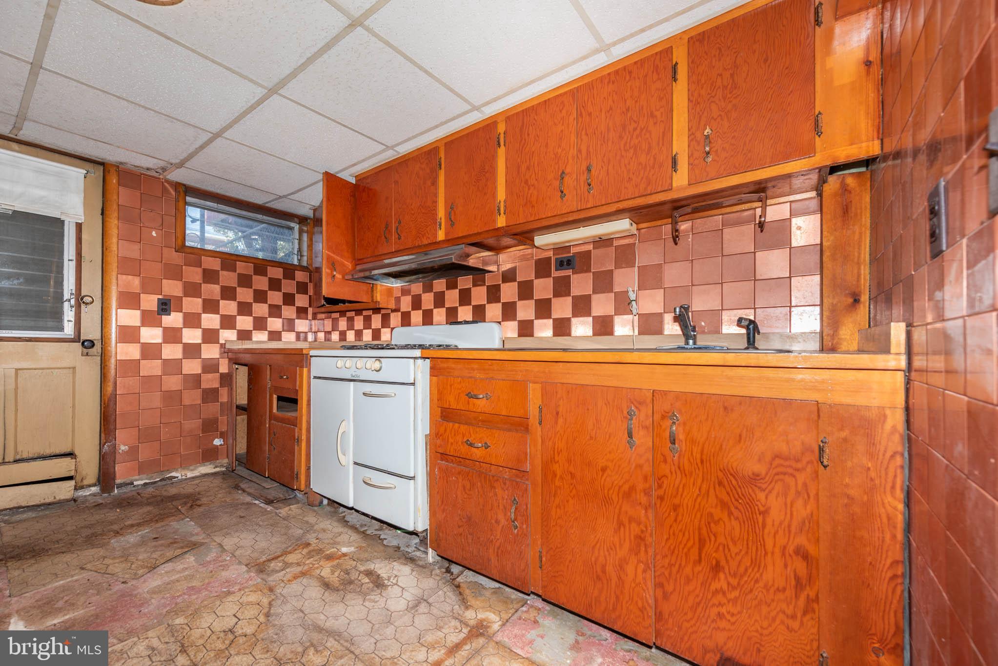 EASTWOOD - Residential