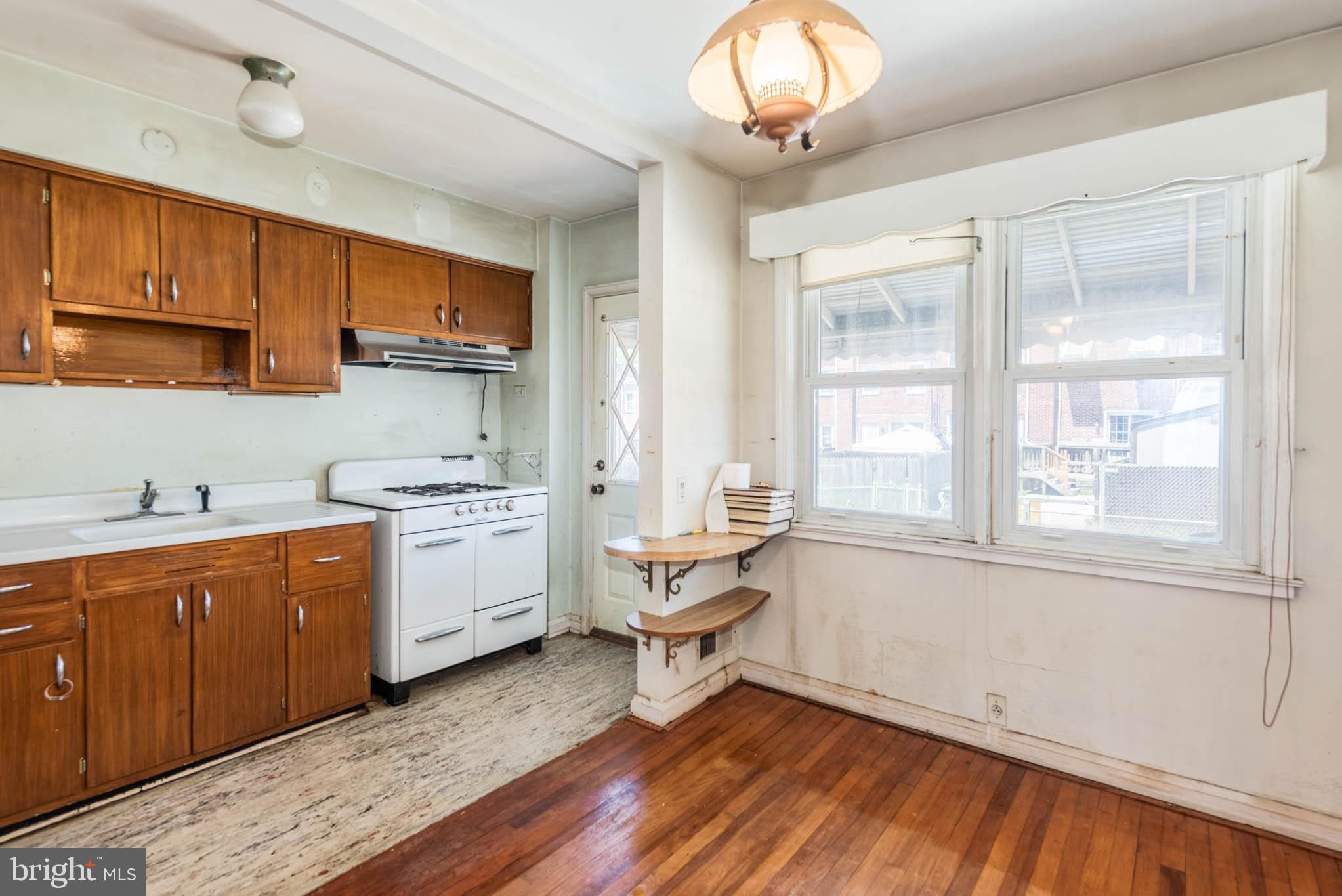 EASTWOOD - Residential