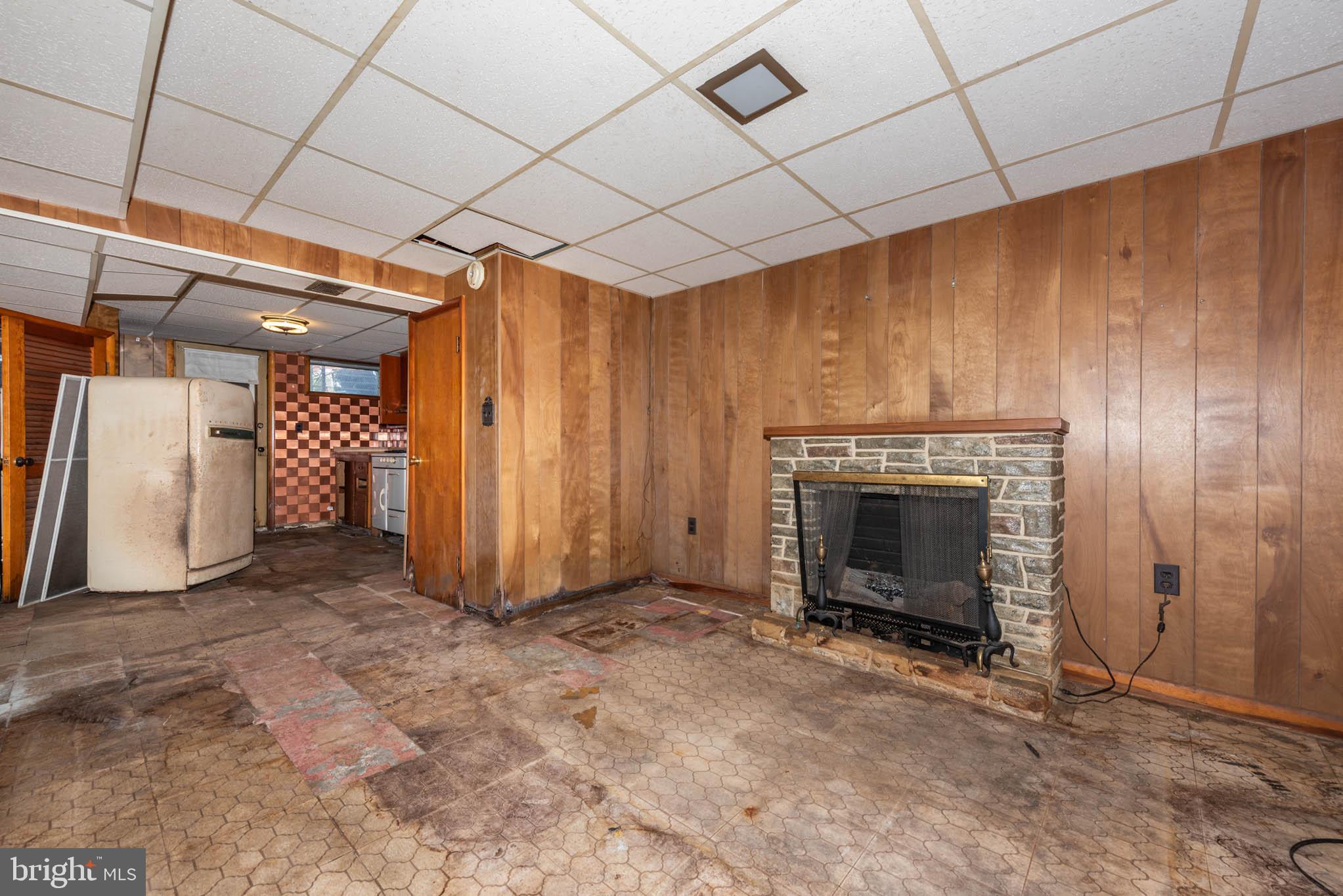 EASTWOOD - Residential