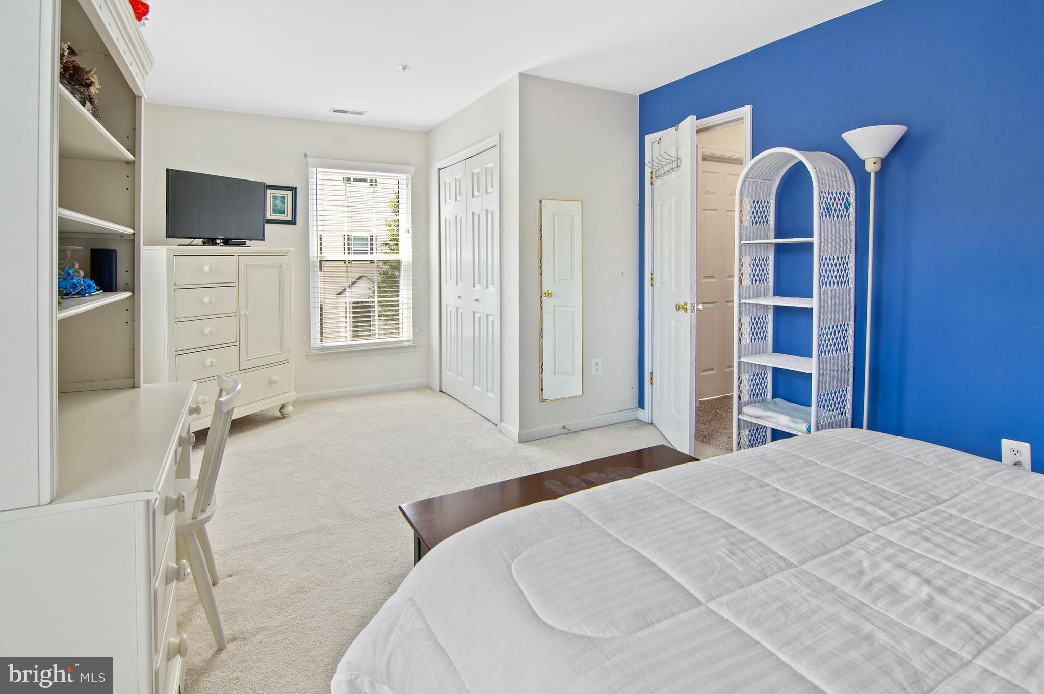 VINEYARDS AT PINEY ORCHARD - Residential