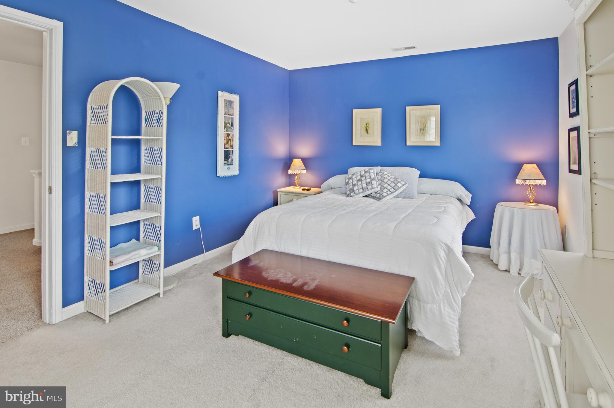 VINEYARDS AT PINEY ORCHARD - Residential