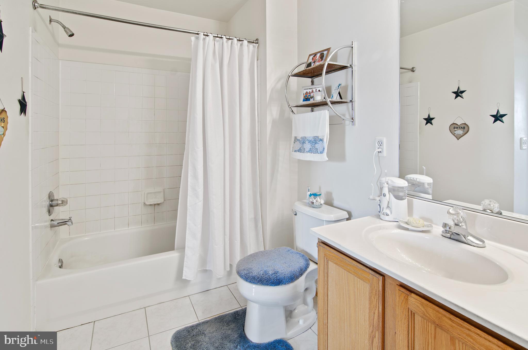 VINEYARDS AT PINEY ORCHARD - Residential