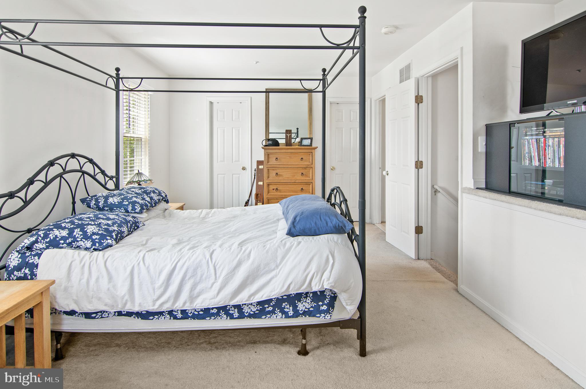 VINEYARDS AT PINEY ORCHARD - Residential