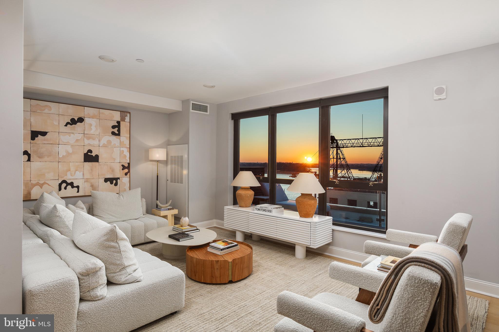 FISHTOWN - Residential Lease