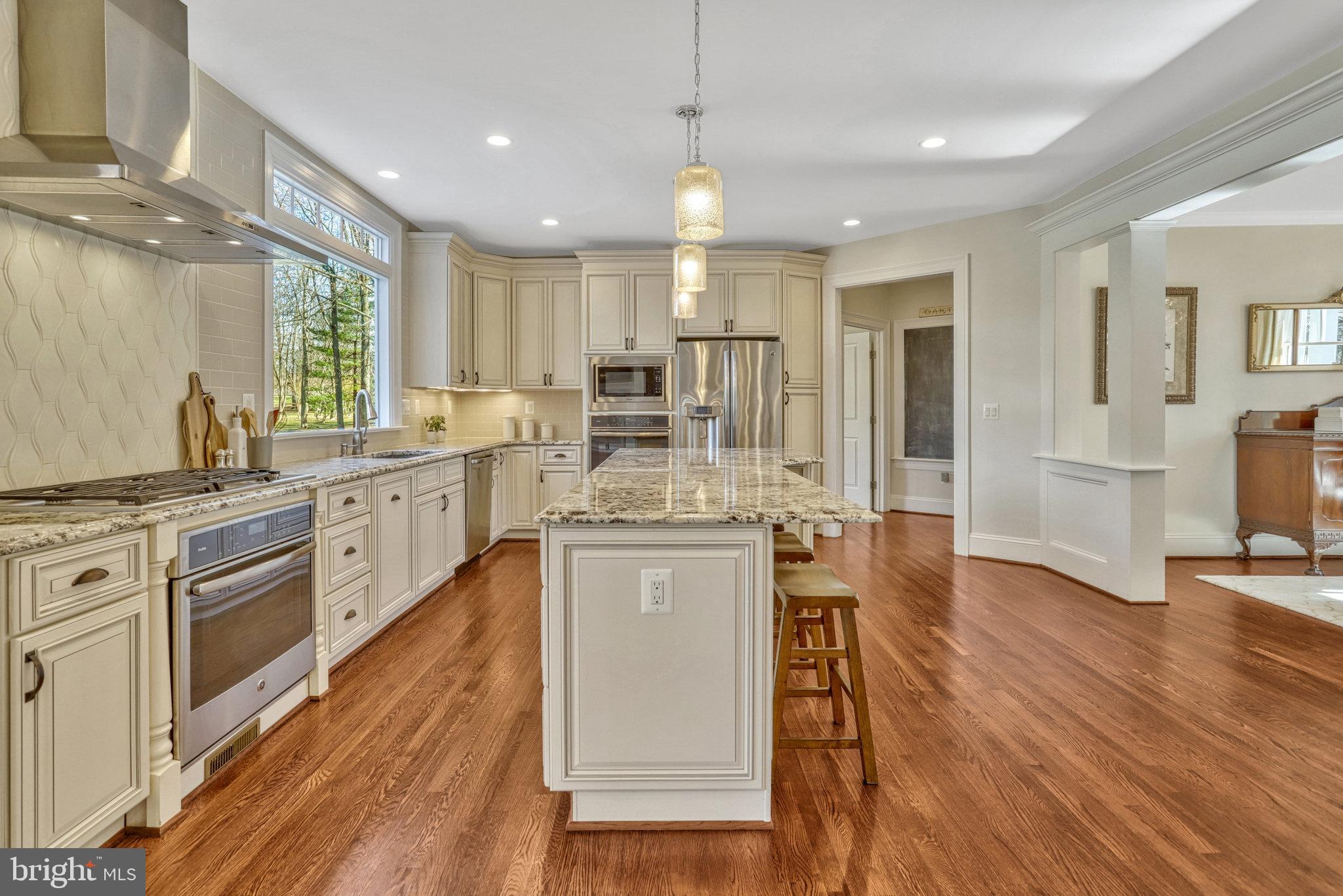 EDELINE MARY A PROP - Residential