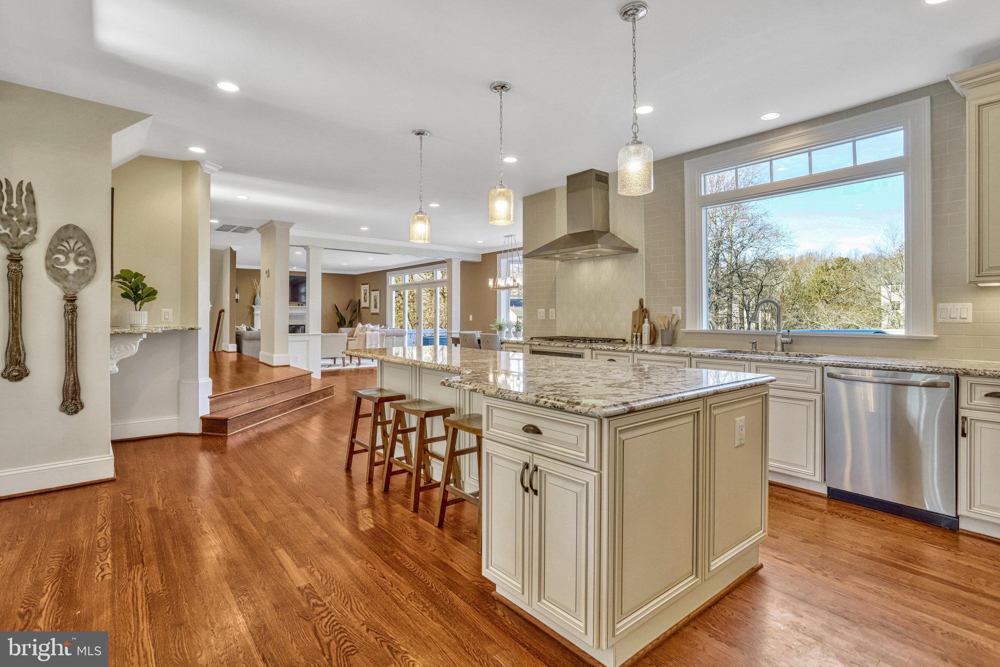 EDELINE MARY A PROP - Residential