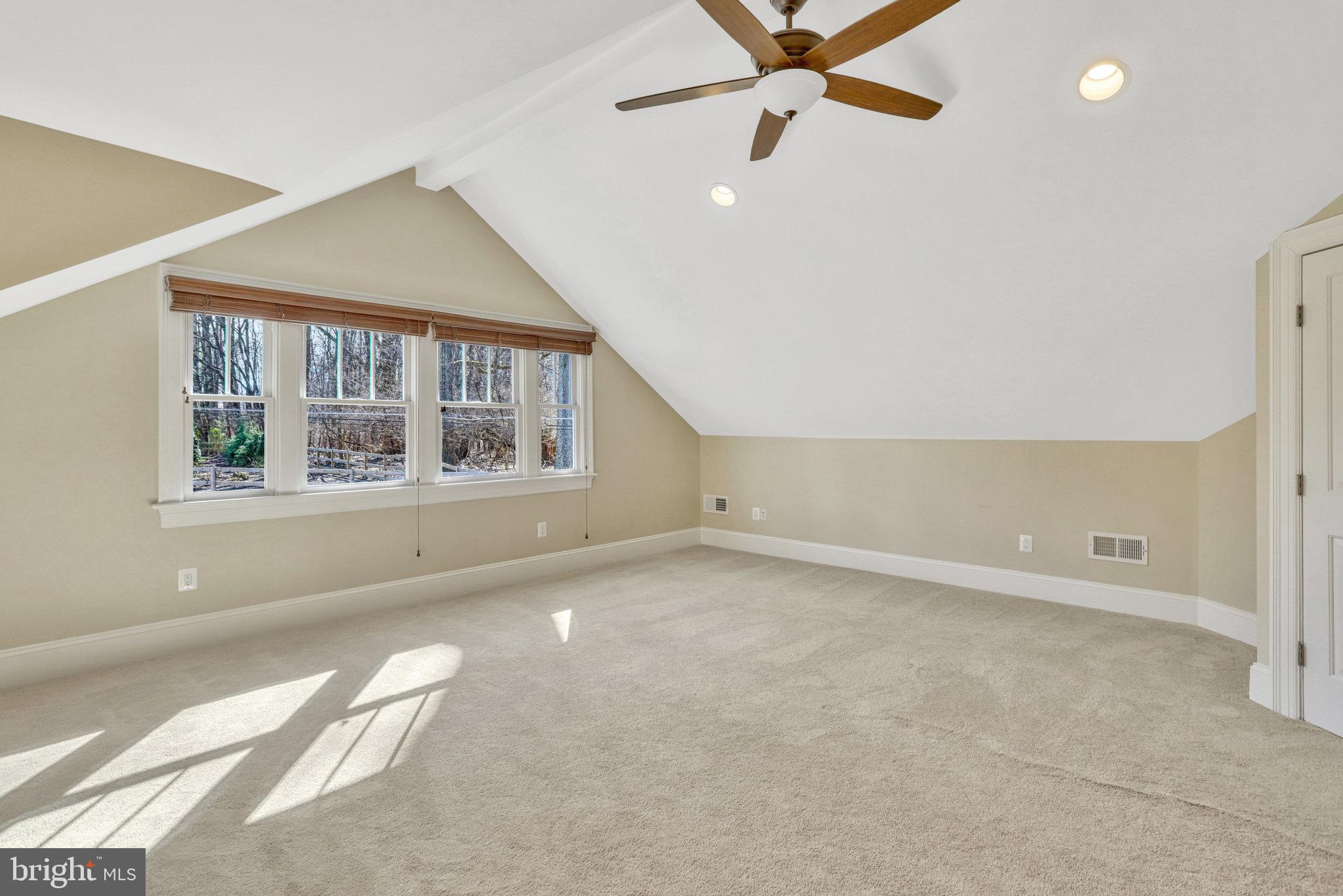 EDELINE MARY A PROP - Residential