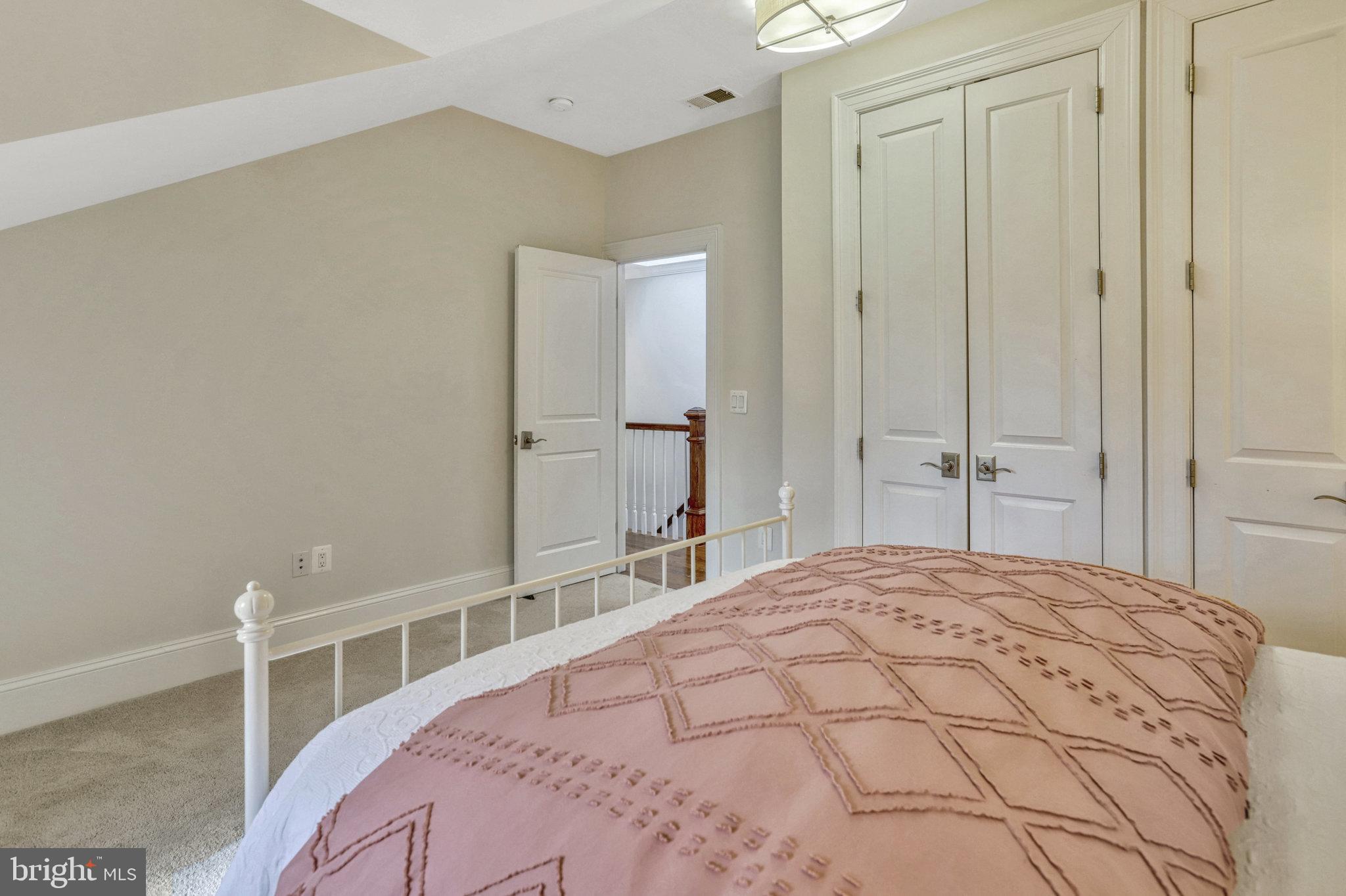 EDELINE MARY A PROP - Residential