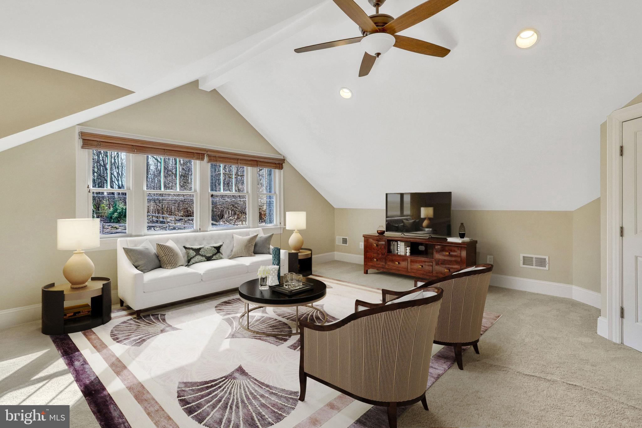 EDELINE MARY A PROP - Residential