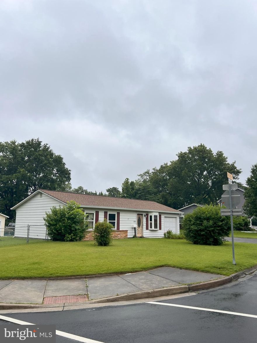 LOCATION LOCATION LOCATION!!!! HOUSE SOLD IN "AS IS CONDITION" INVESTOR'S DREAM!!! NEWER ROOF NEWER HVAC. MINUTES FROM DULLES AIRPORT.