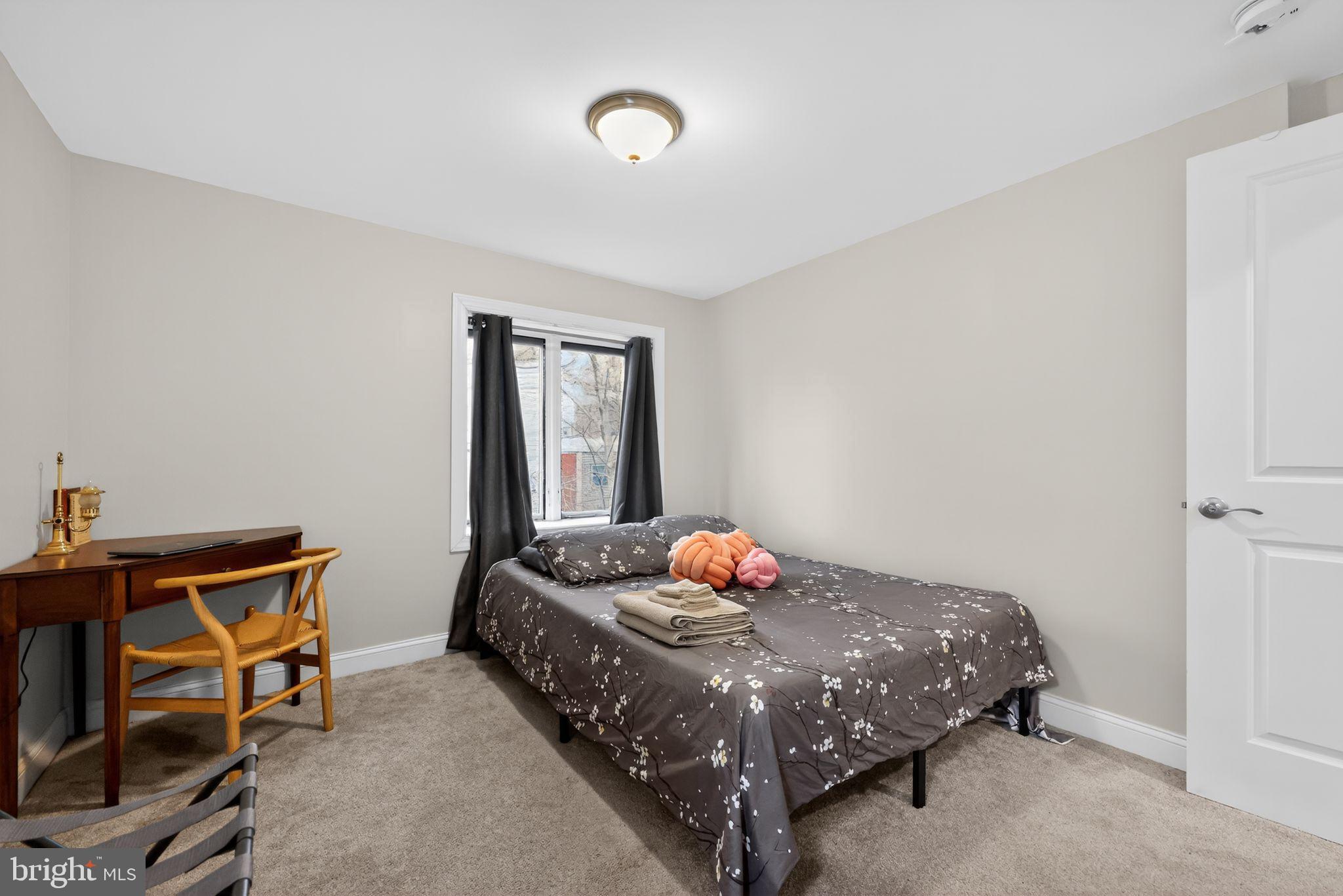 MANTUA - Residential