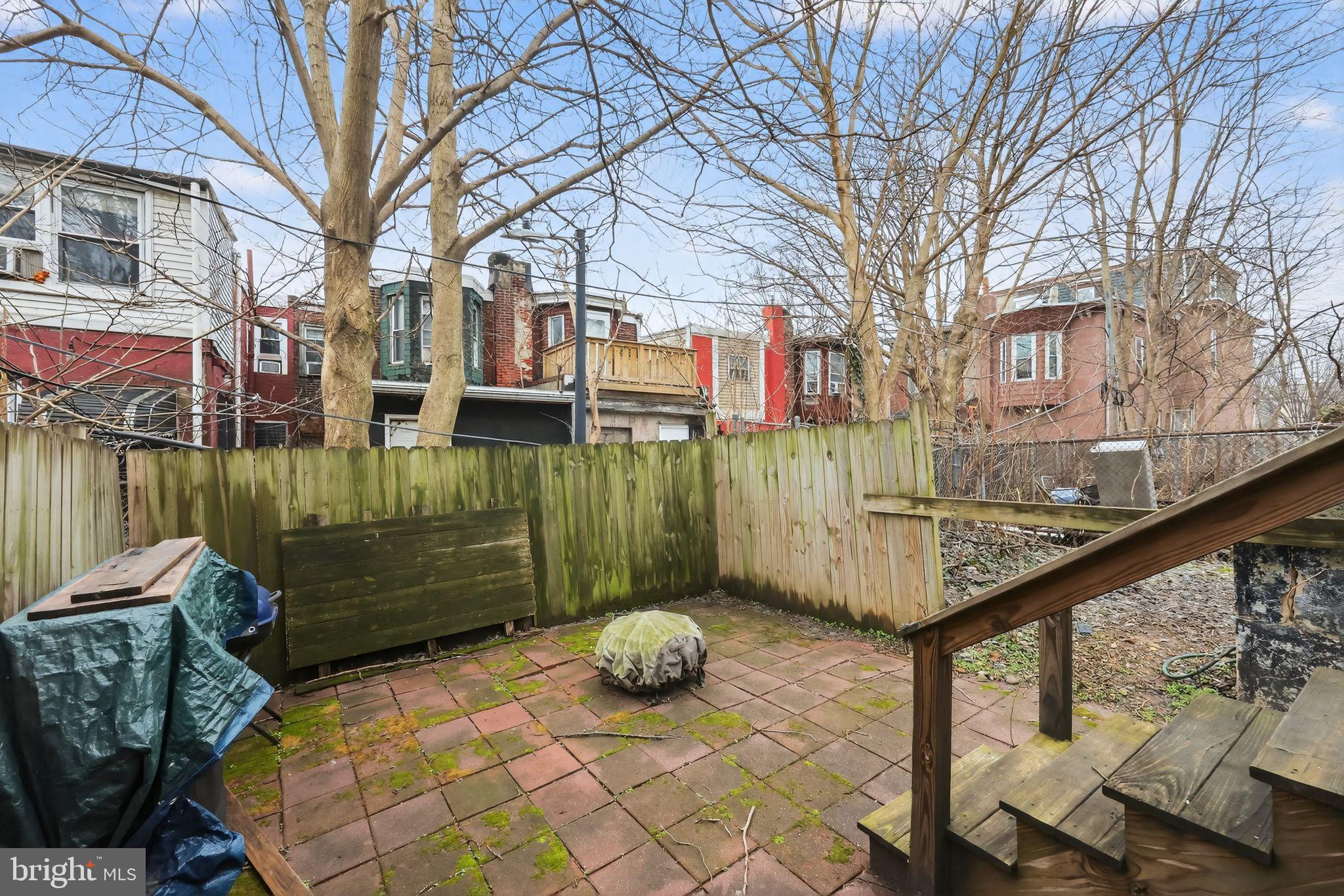 MANTUA - Residential