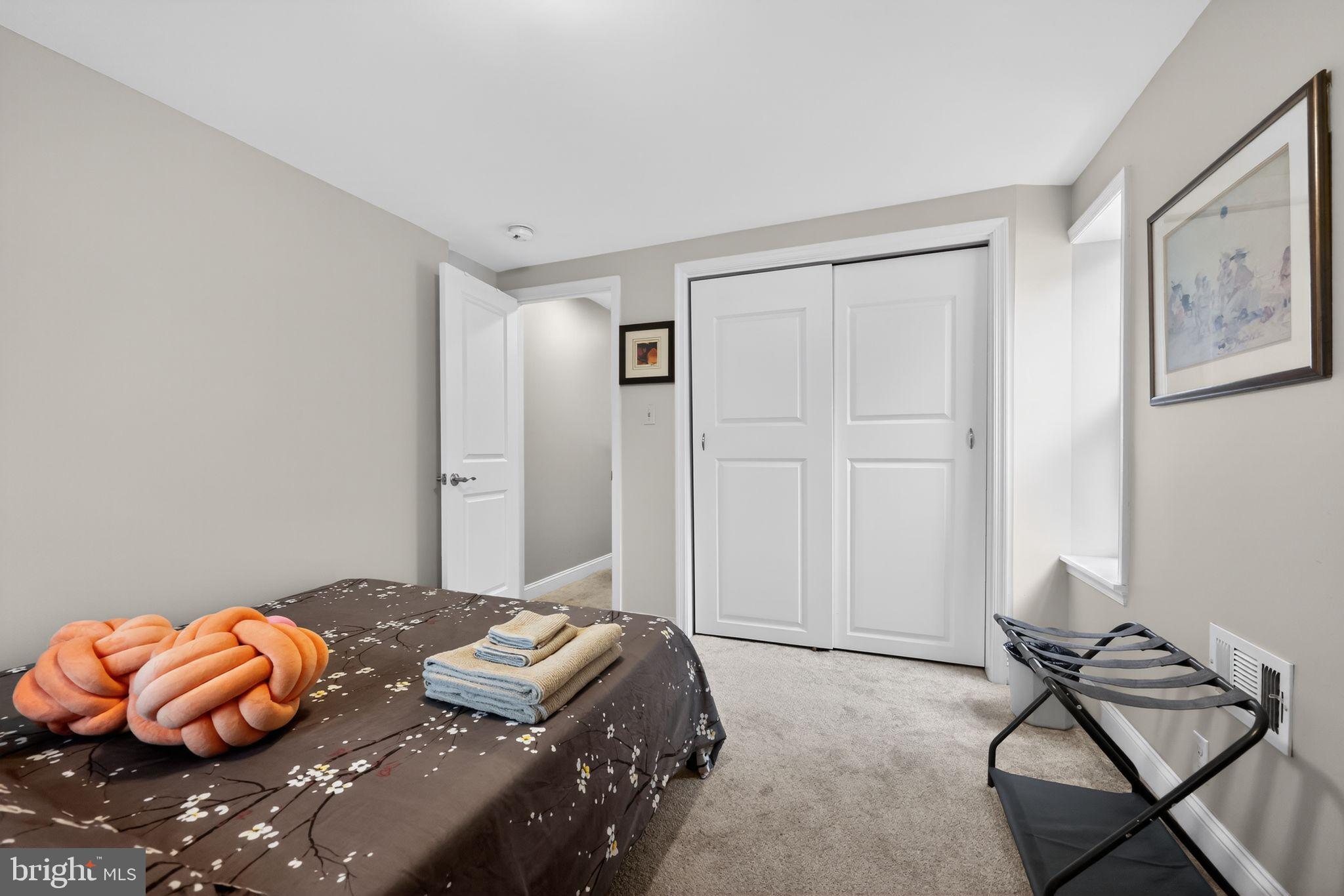 MANTUA - Residential