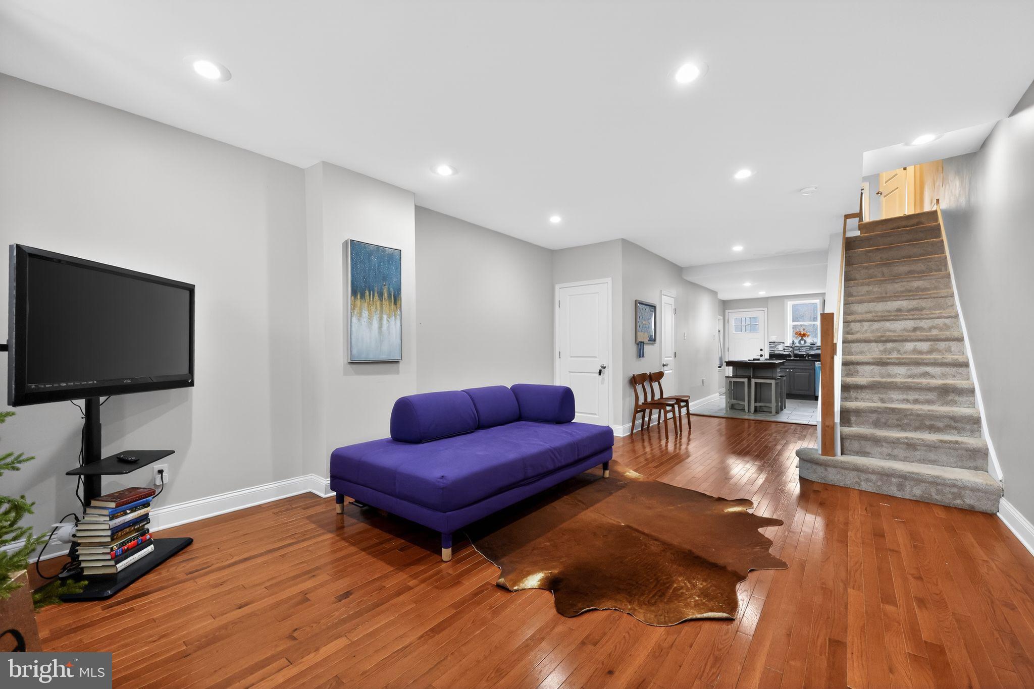 MANTUA - Residential