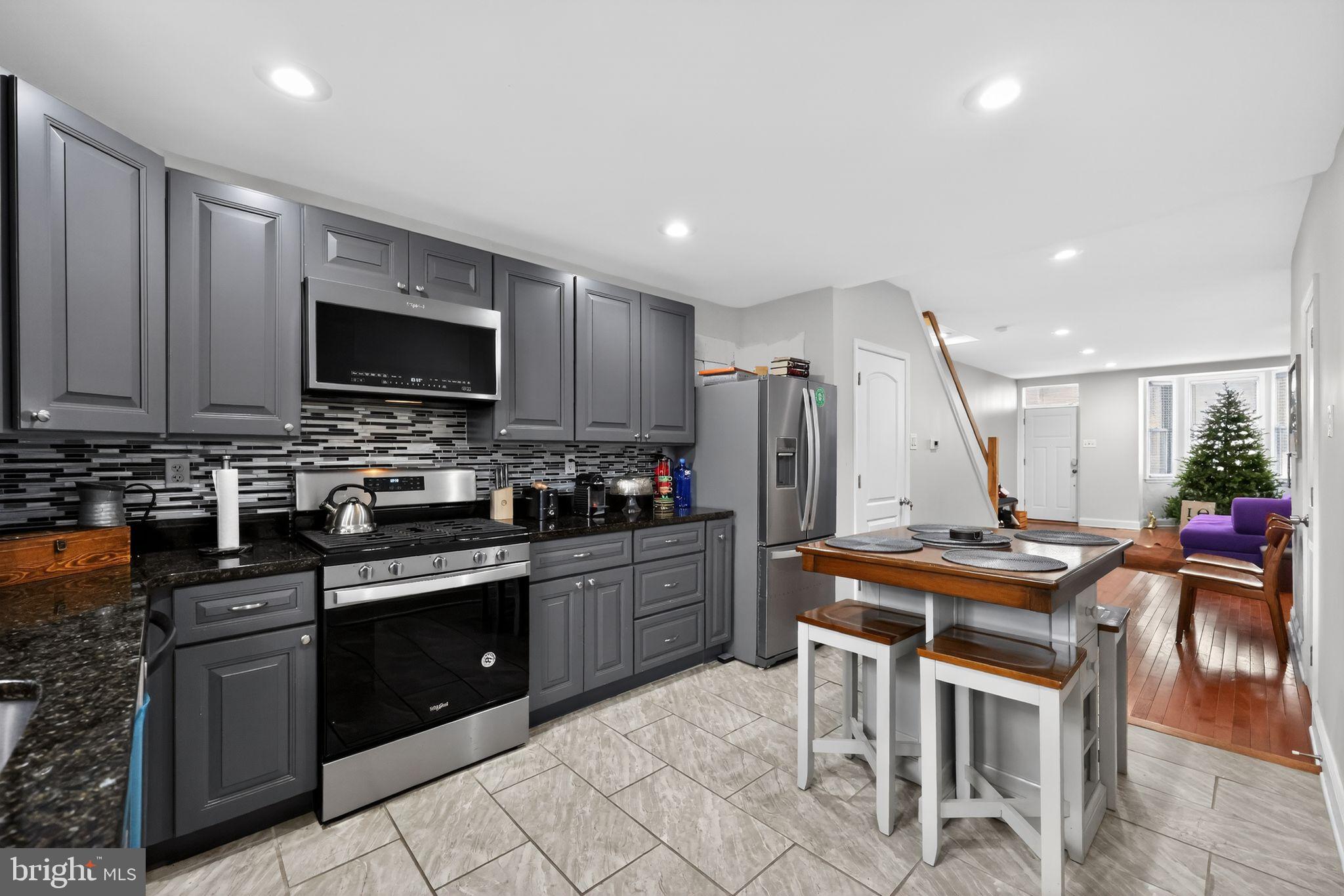 MANTUA - Residential