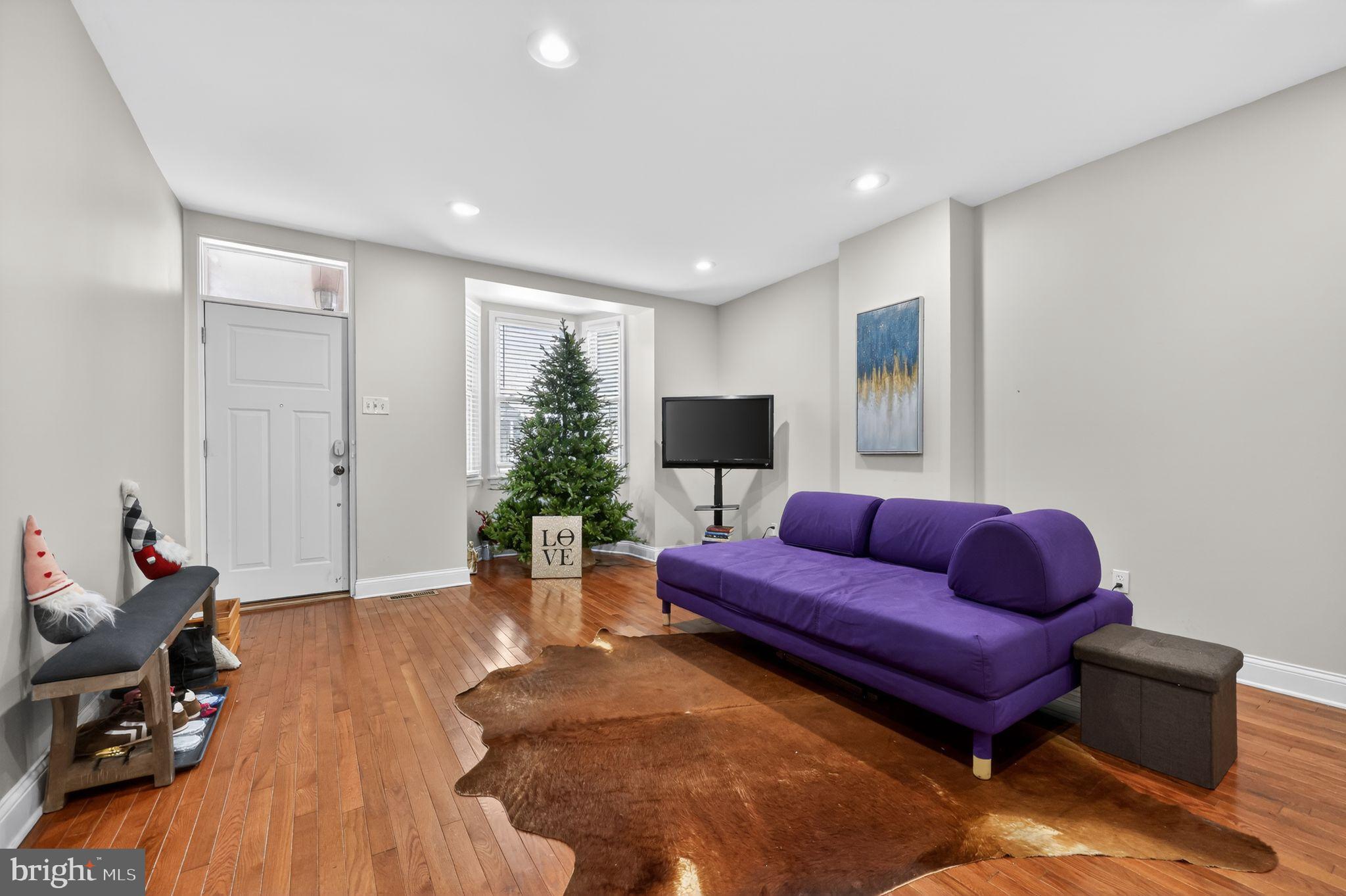 MANTUA - Residential