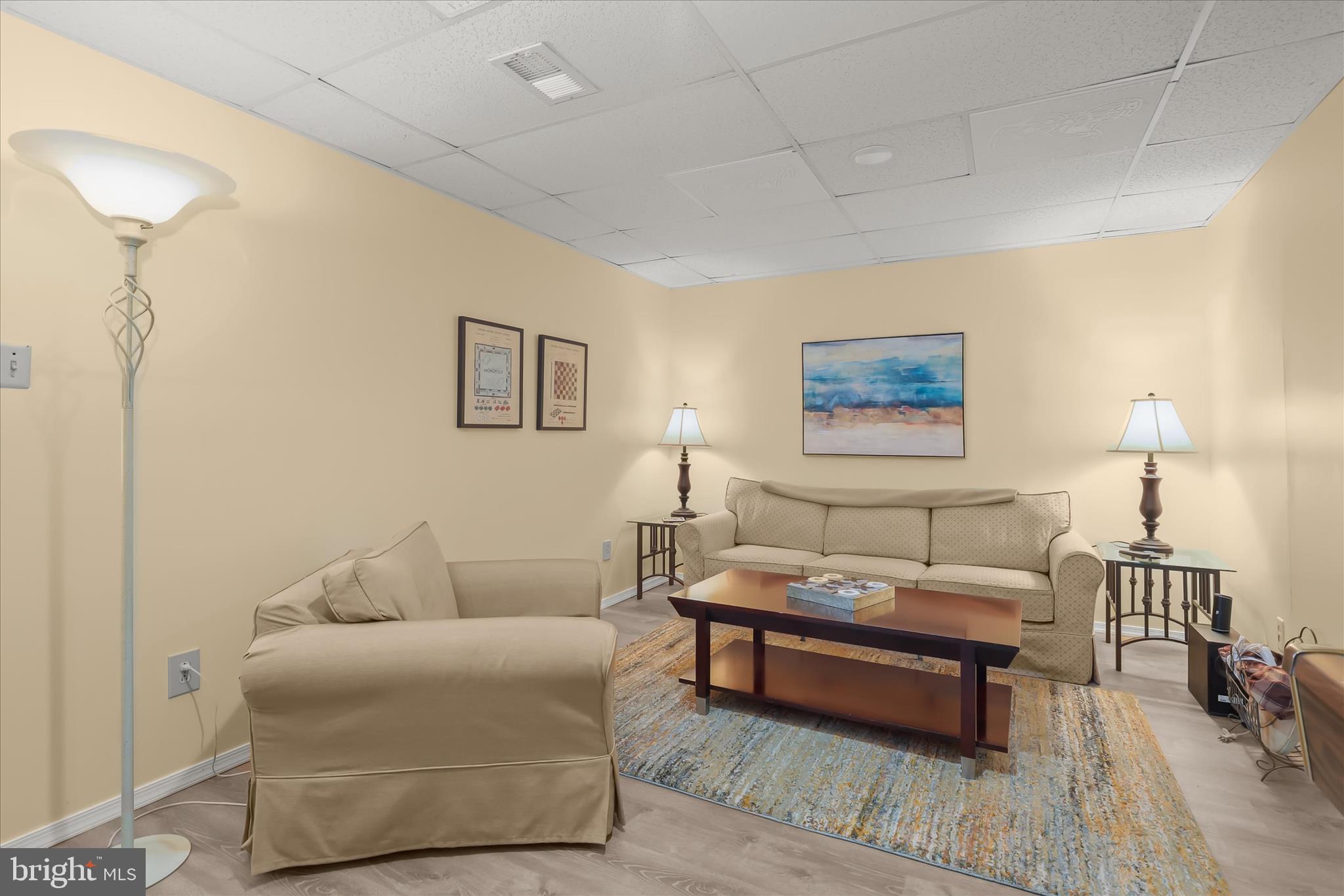 RIDGELY CHOICE - Residential