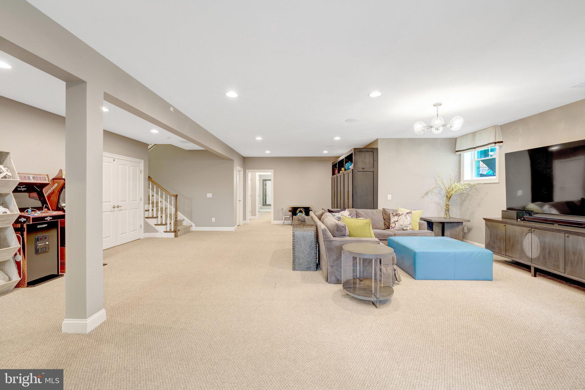 SPRING LAKE - Residential