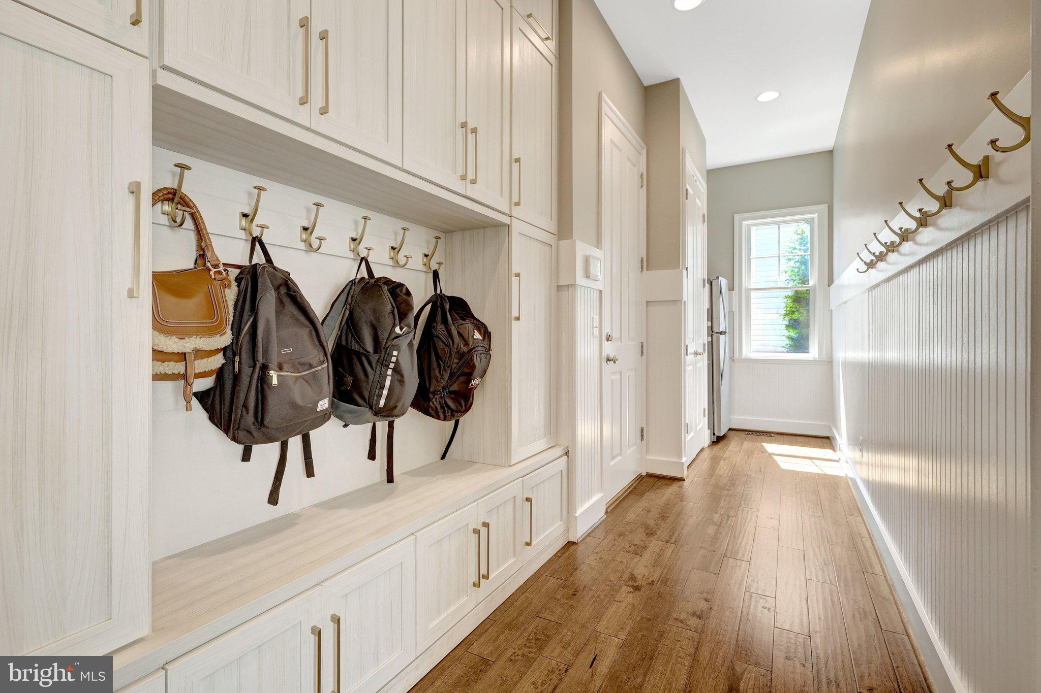 SPRING LAKE - Residential