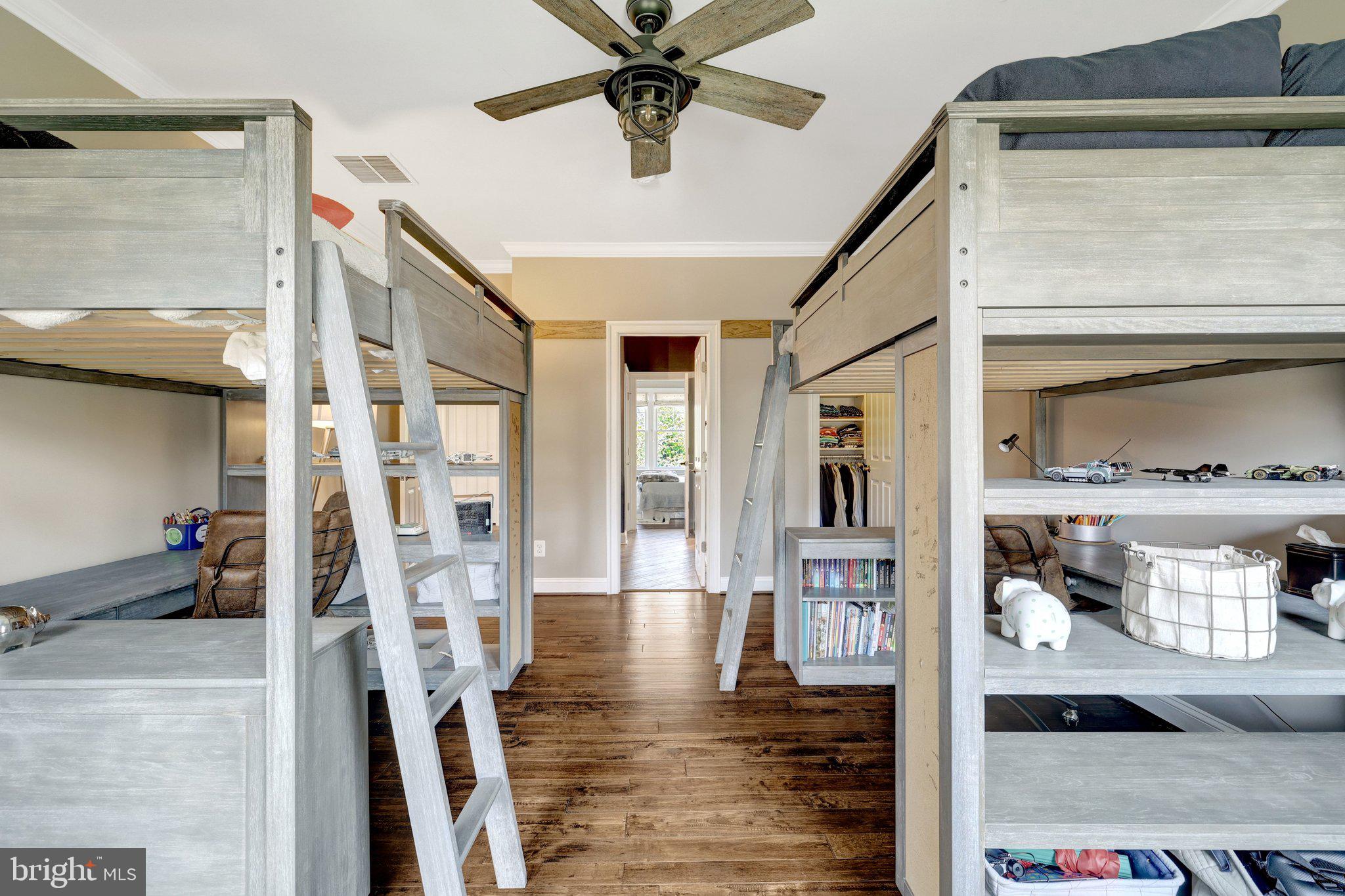 SPRING LAKE - Residential