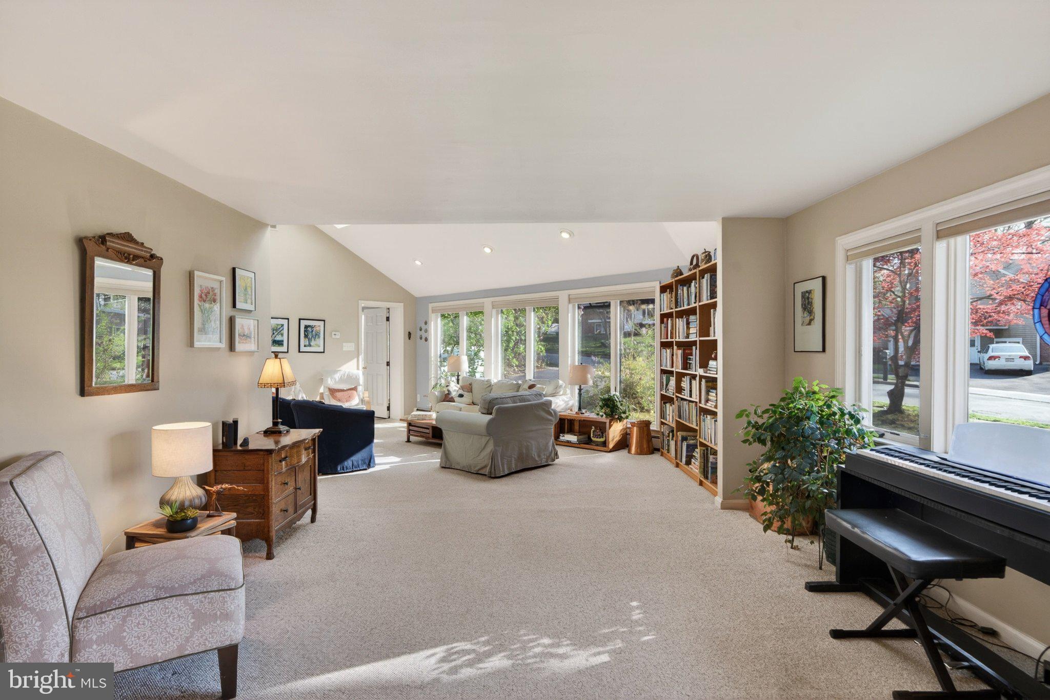 RONNIE PARK - Residential