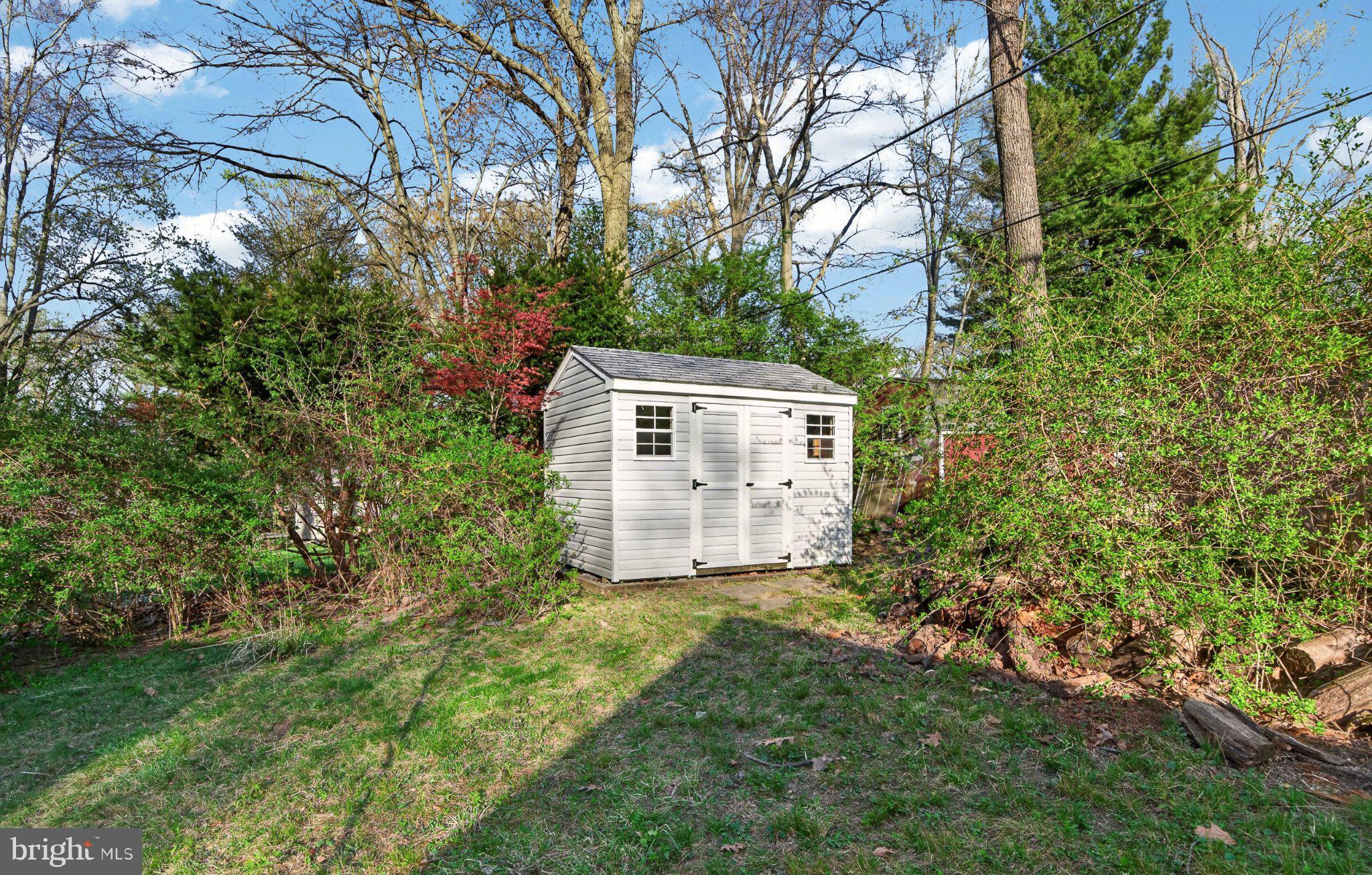 RONNIE PARK - Residential