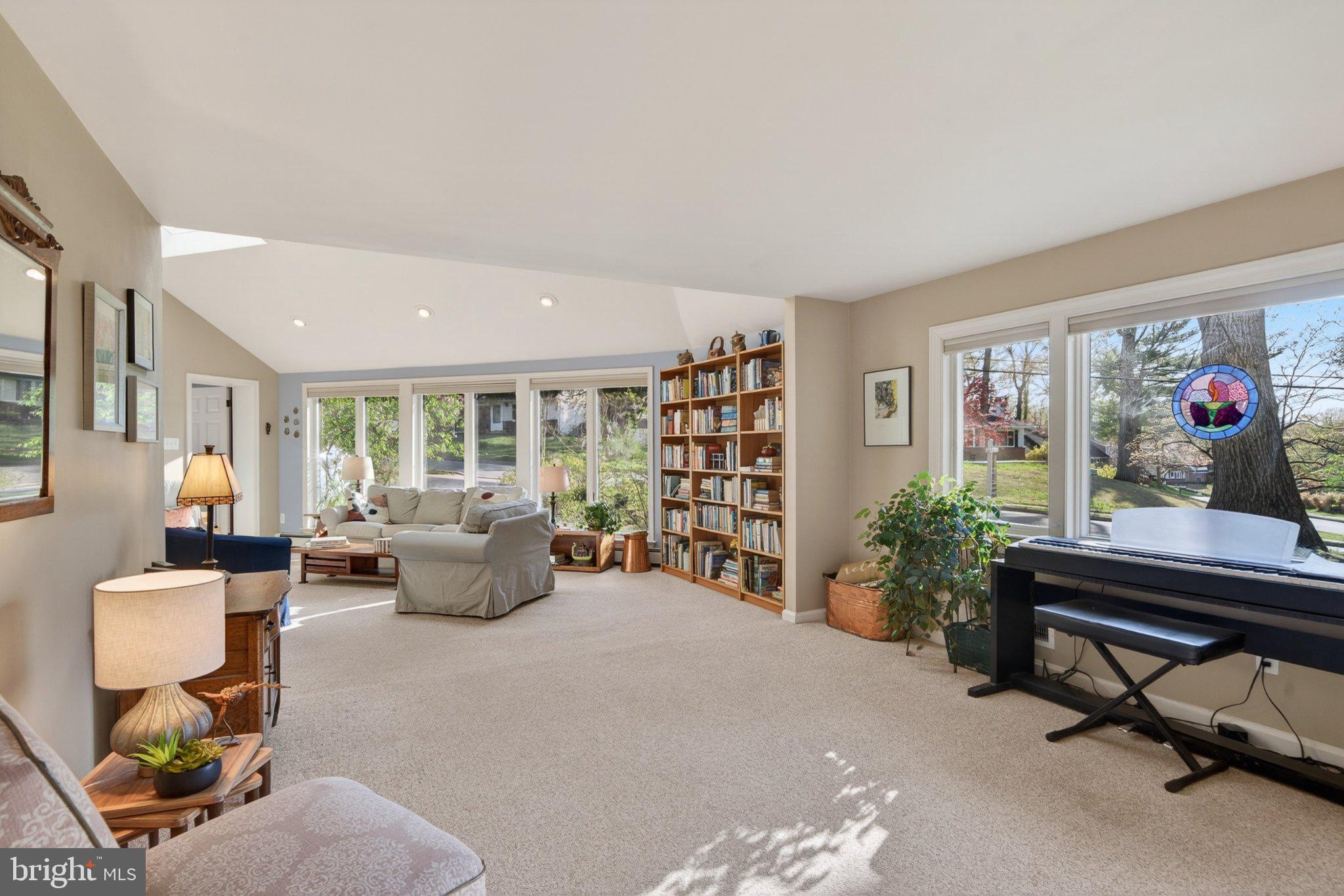 RONNIE PARK - Residential