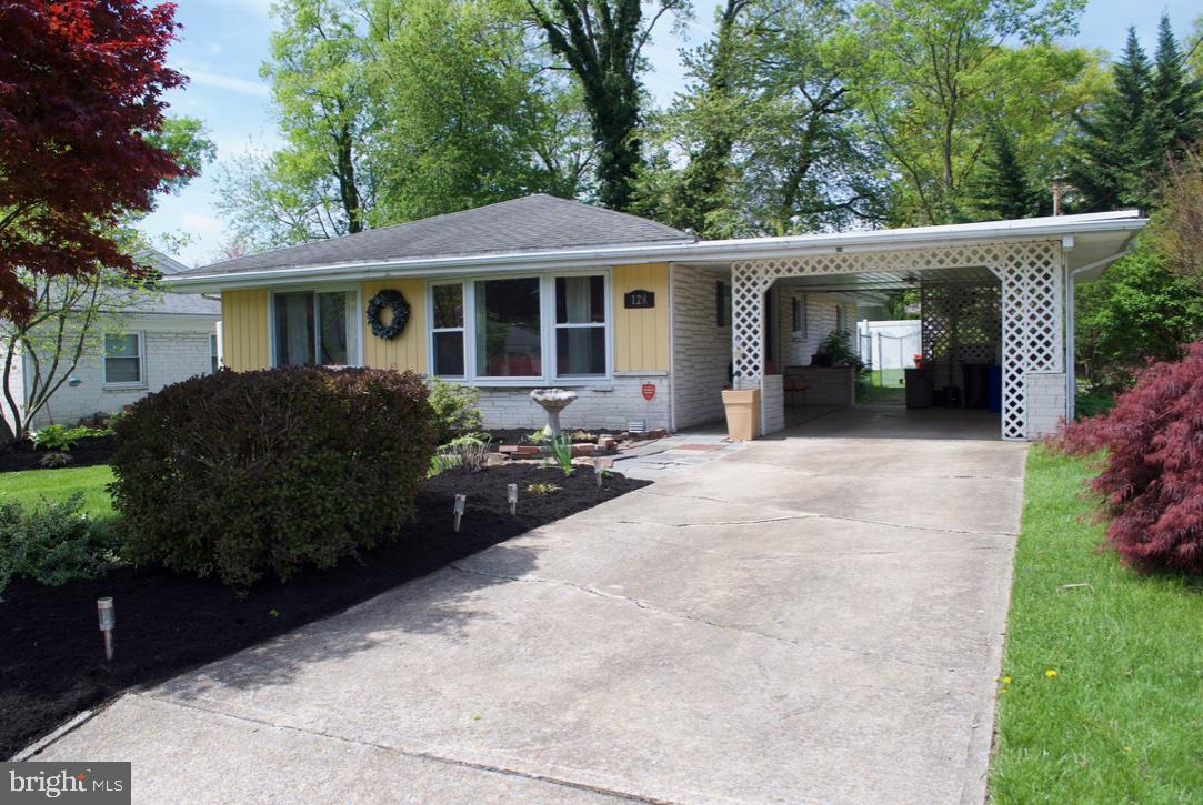 CAMP HILL BOROUGH - Residential