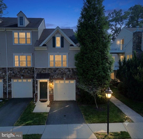 Photo of 11207 Wortham Crest Circle, MANASSAS, VA 20109 (MLS # VAPW2125926)