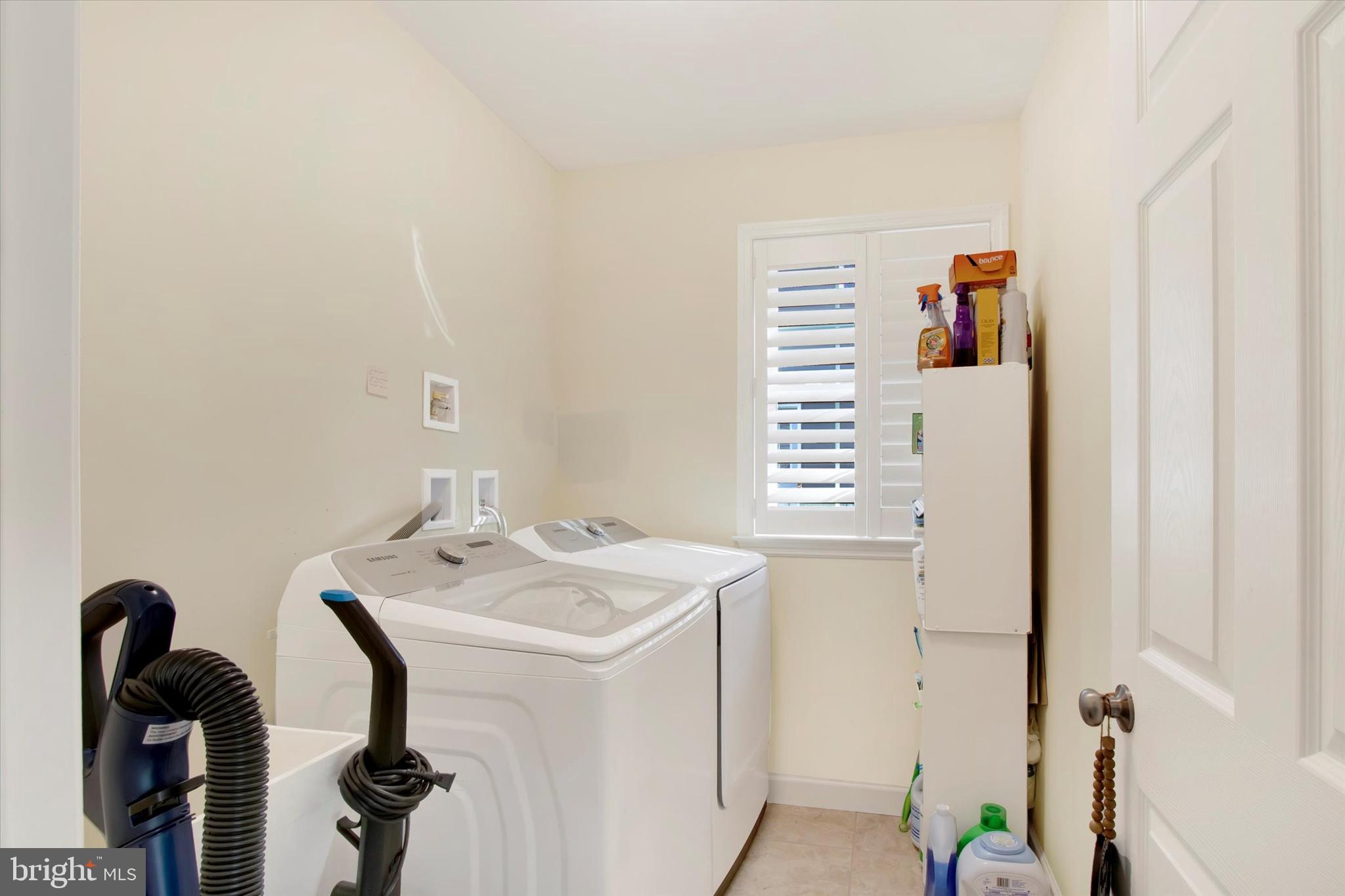 GREEN VALLEY WEST - Residential