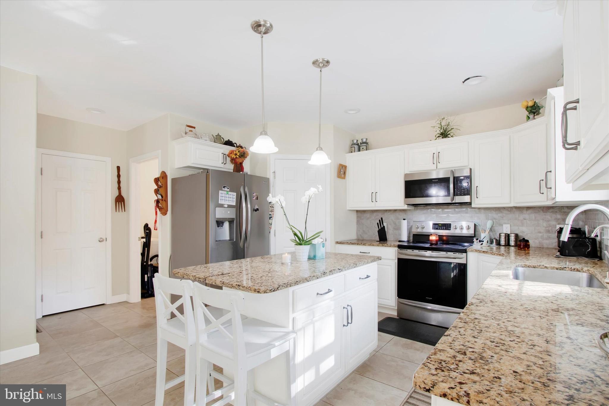 GREEN VALLEY WEST - Residential