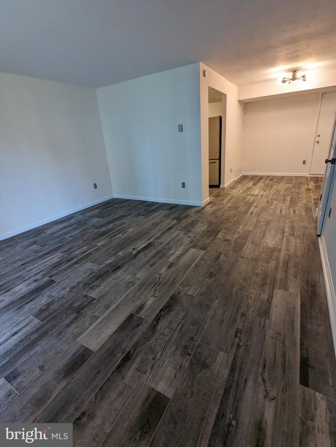 HOLLY HILL CONDOMINIUMS - Residential Lease